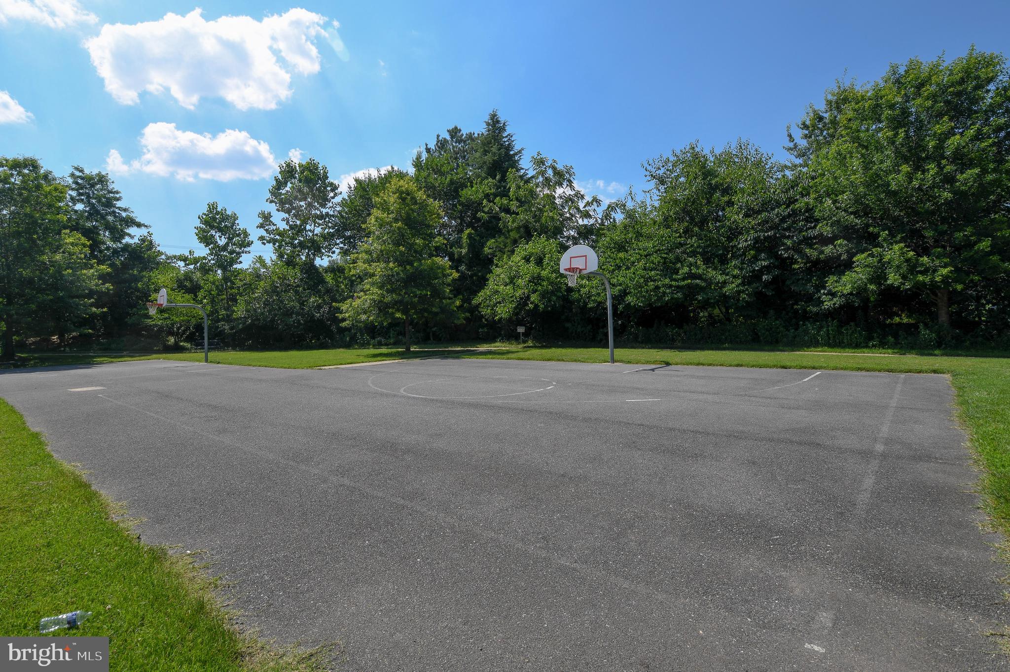 GLENVIEW - Residential