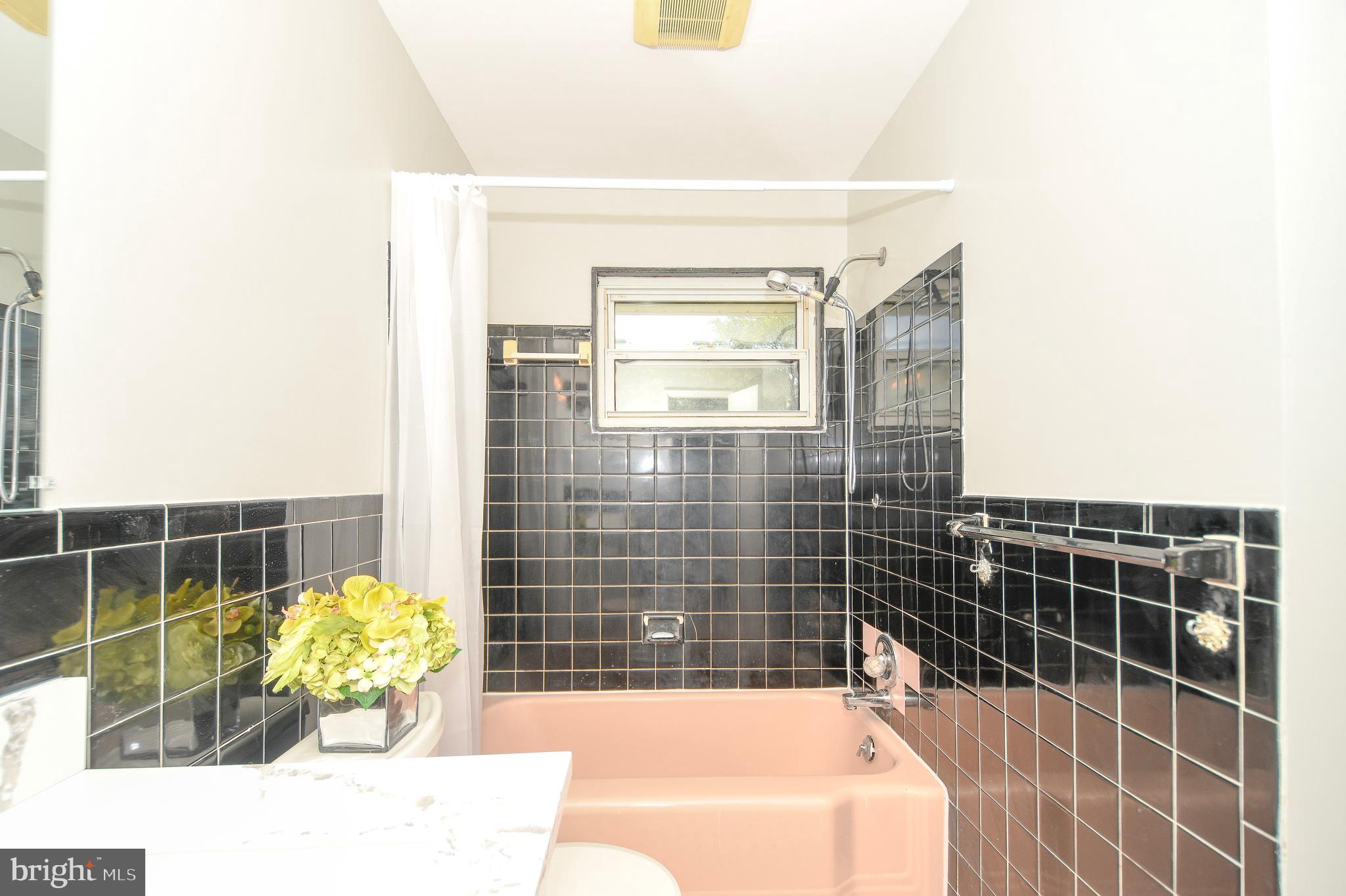 GLENVIEW - Residential
