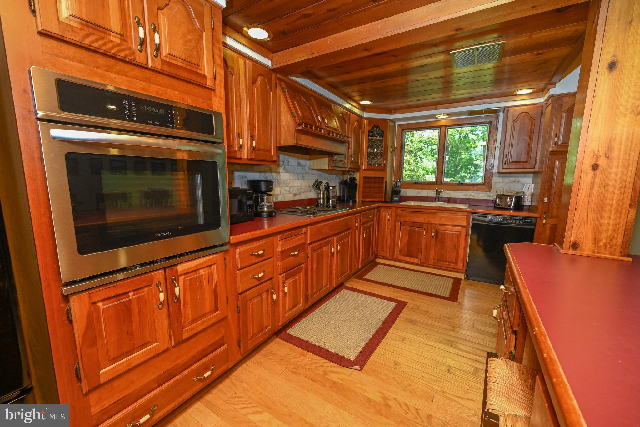 MC HENRY - Residential