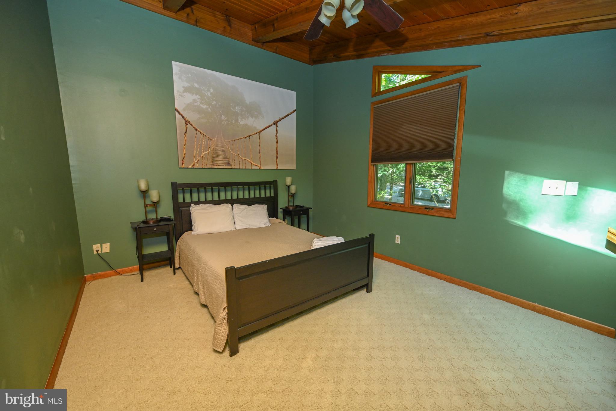 MC HENRY - Residential