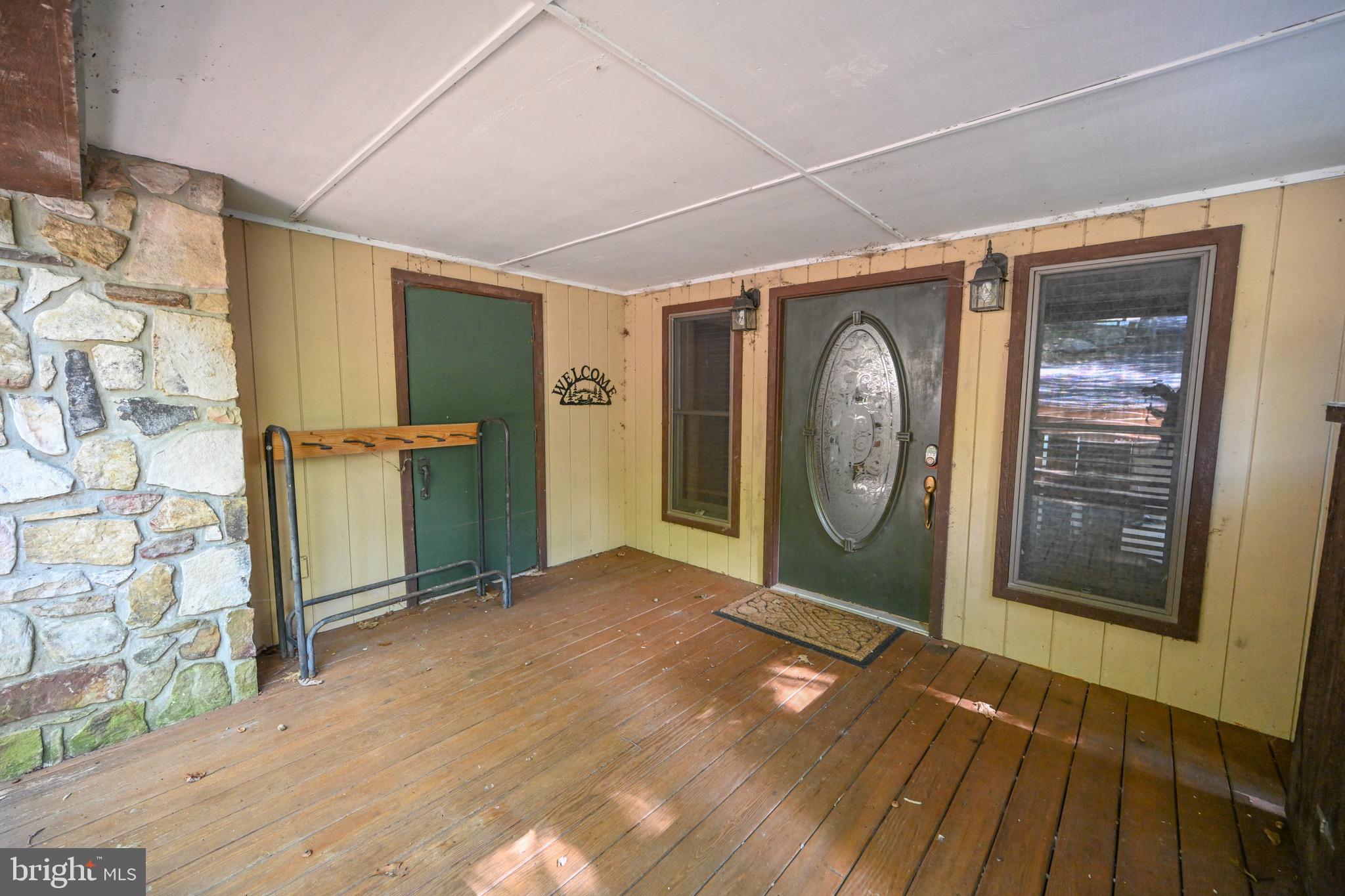 MC HENRY - Residential