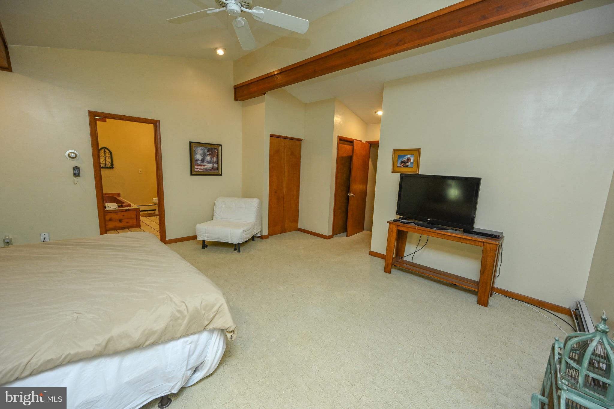 MC HENRY - Residential