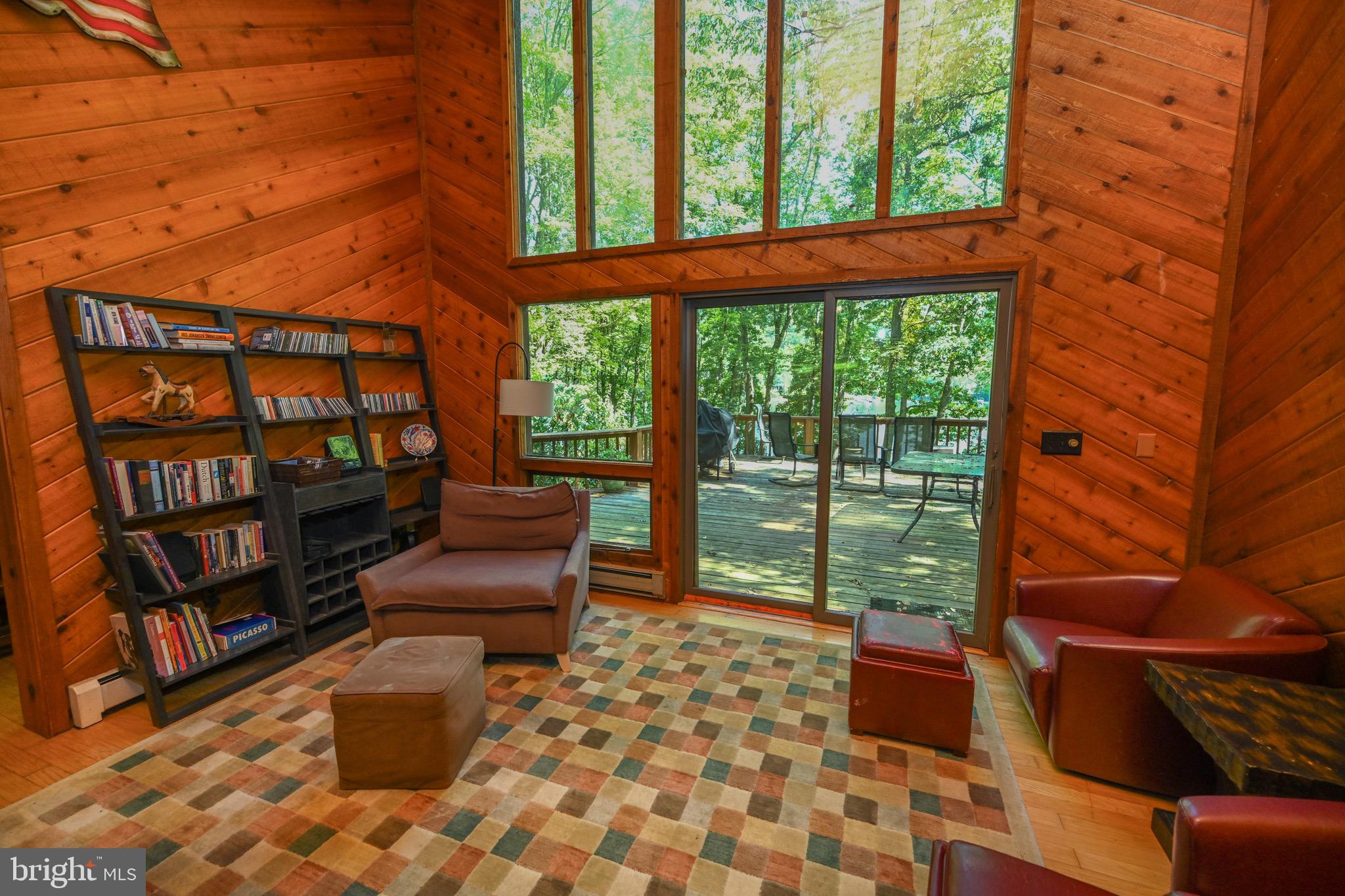 MC HENRY - Residential