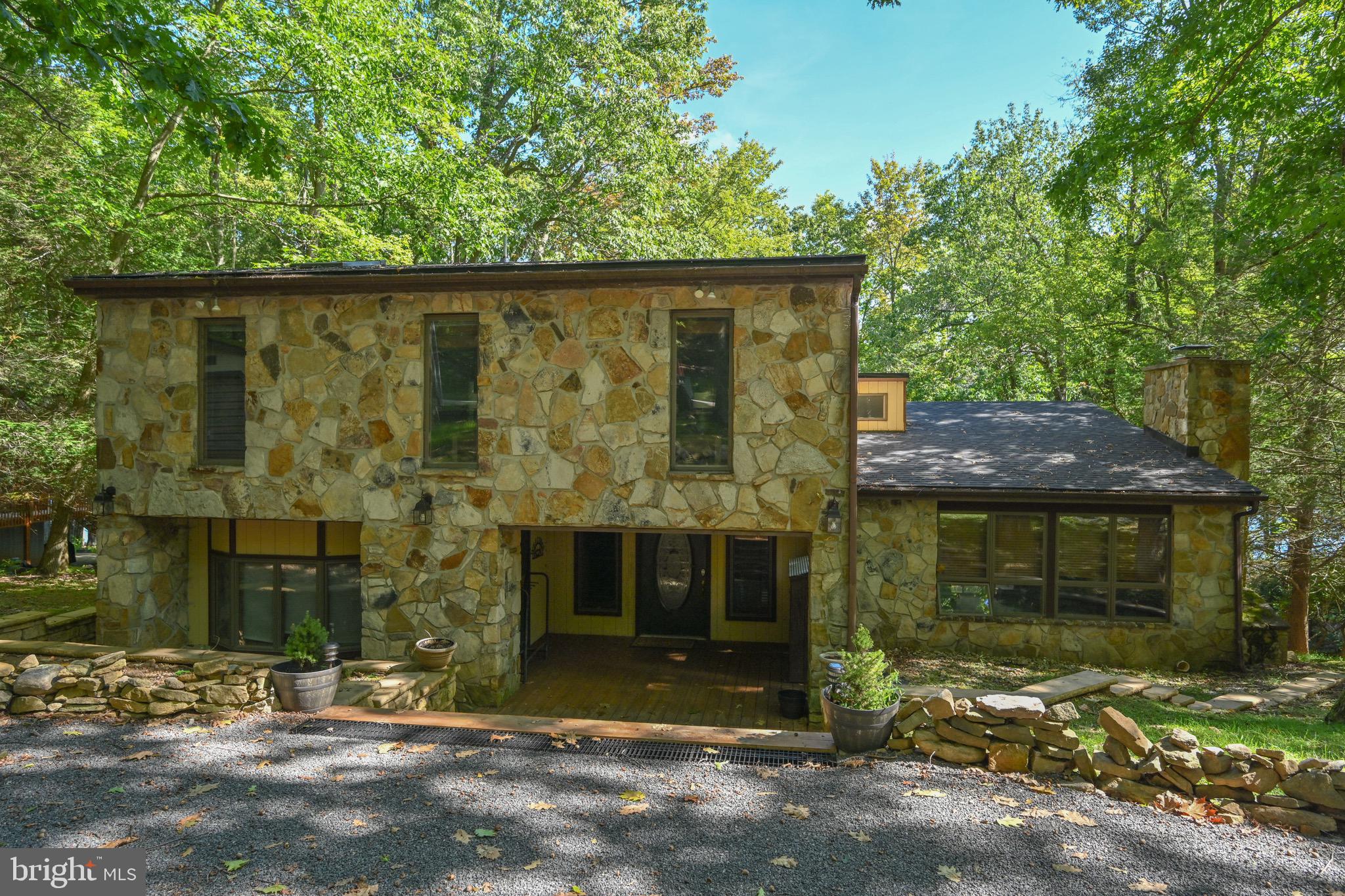 MC HENRY - Residential