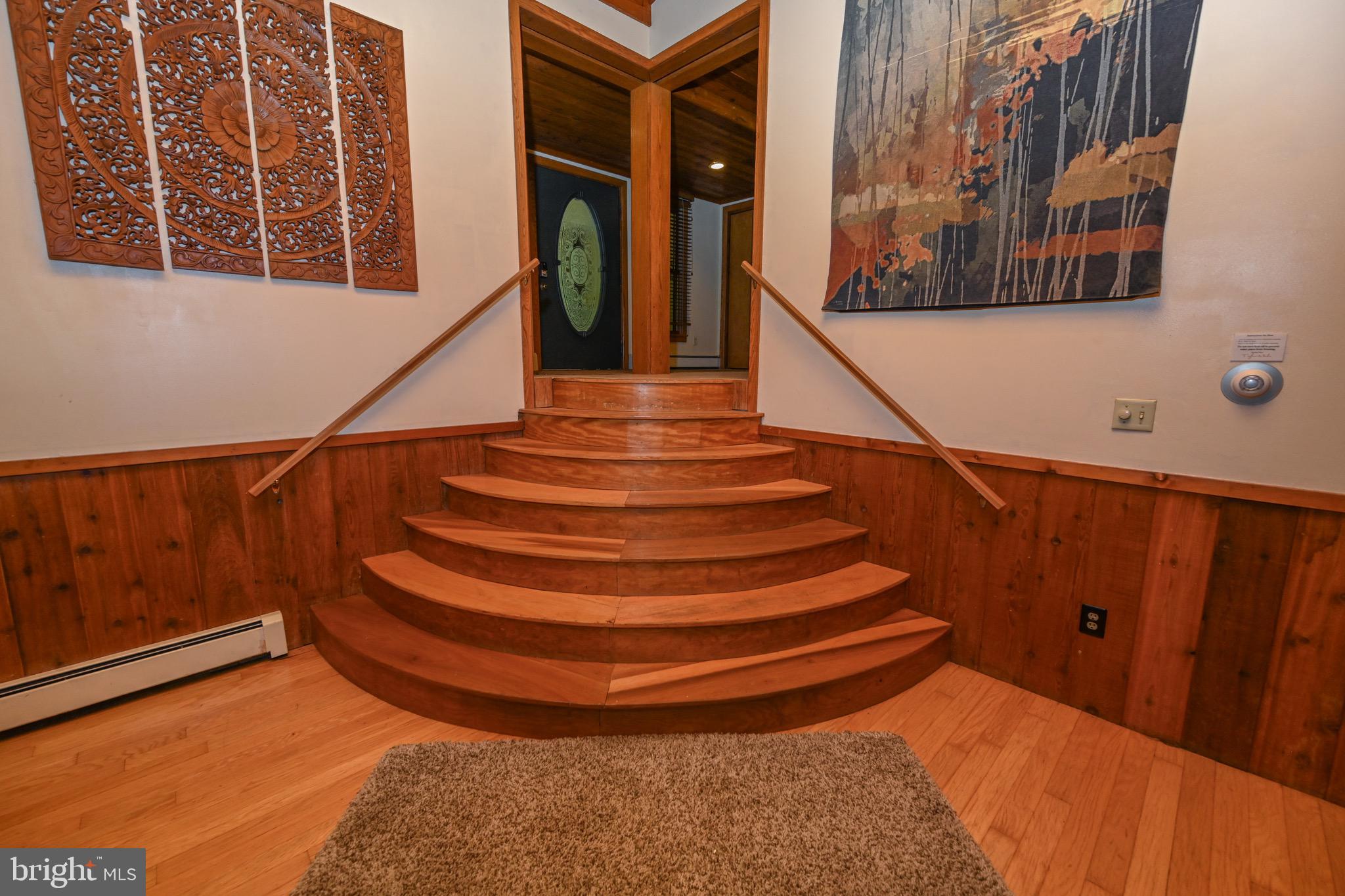 MC HENRY - Residential