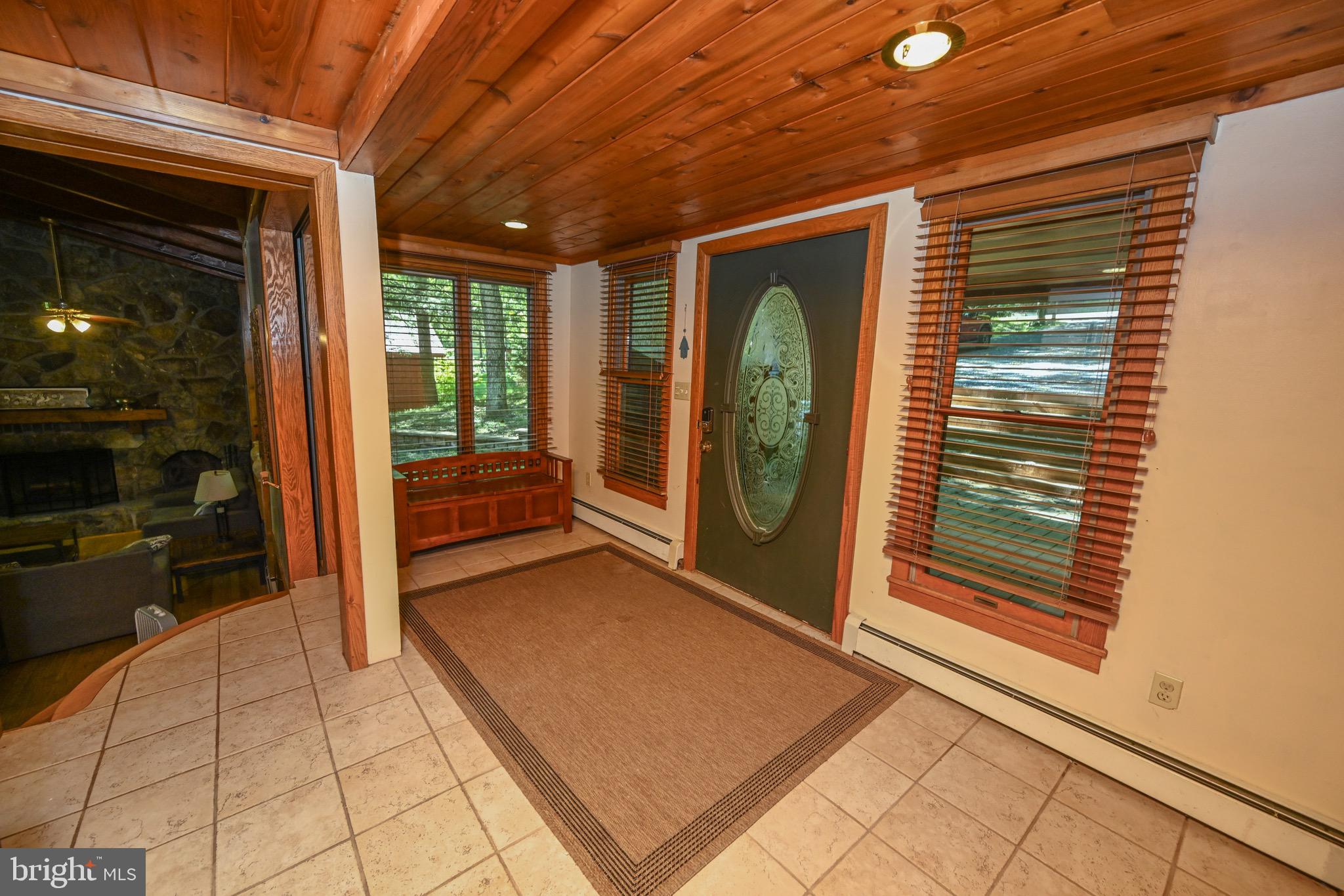 MC HENRY - Residential