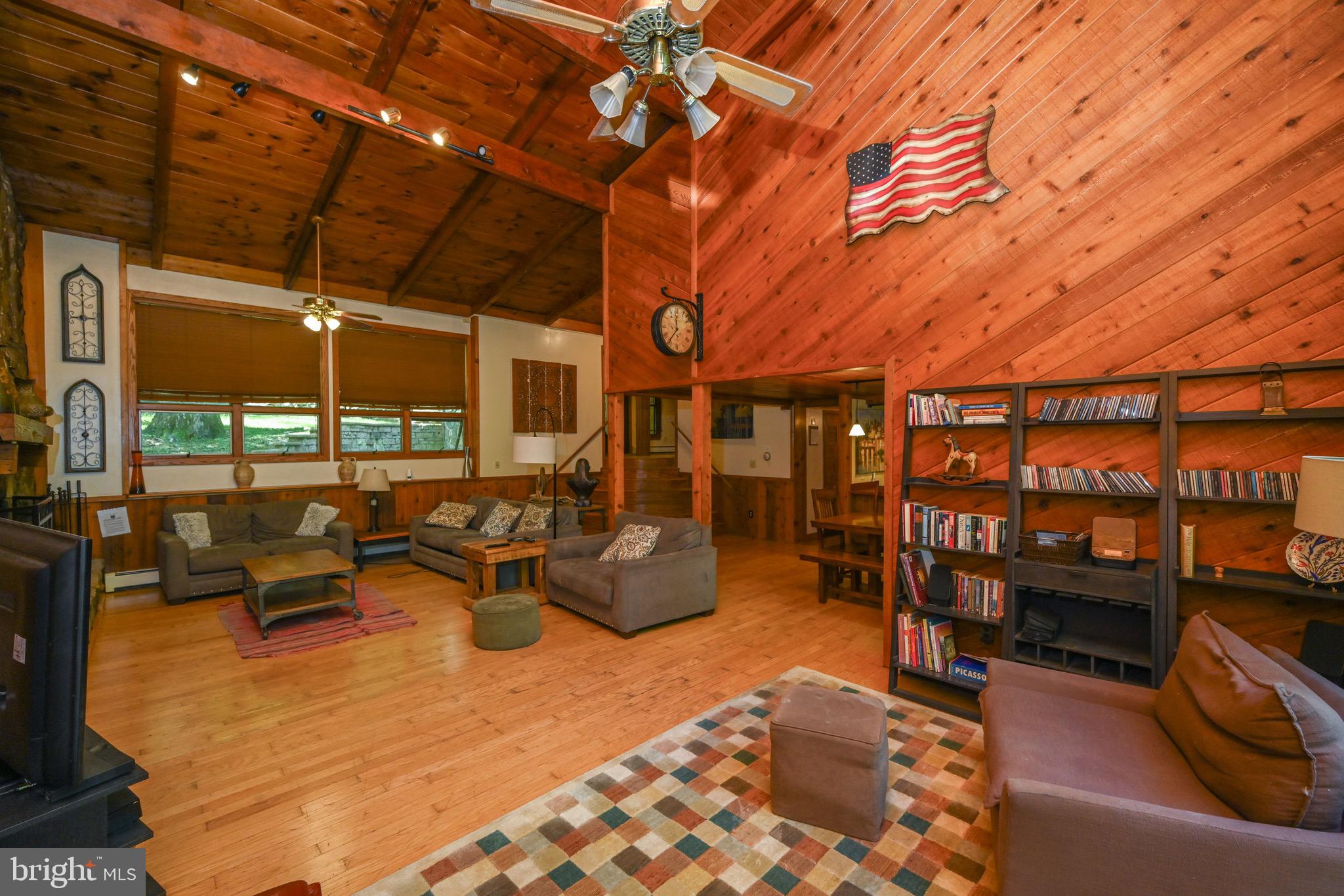 MC HENRY - Residential