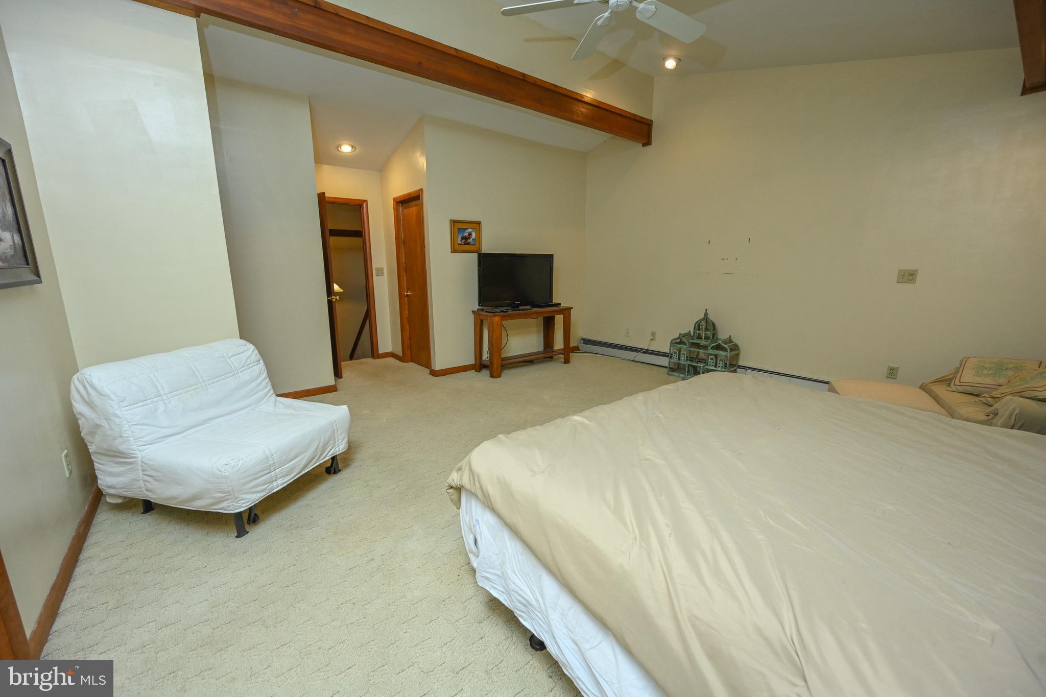 MC HENRY - Residential