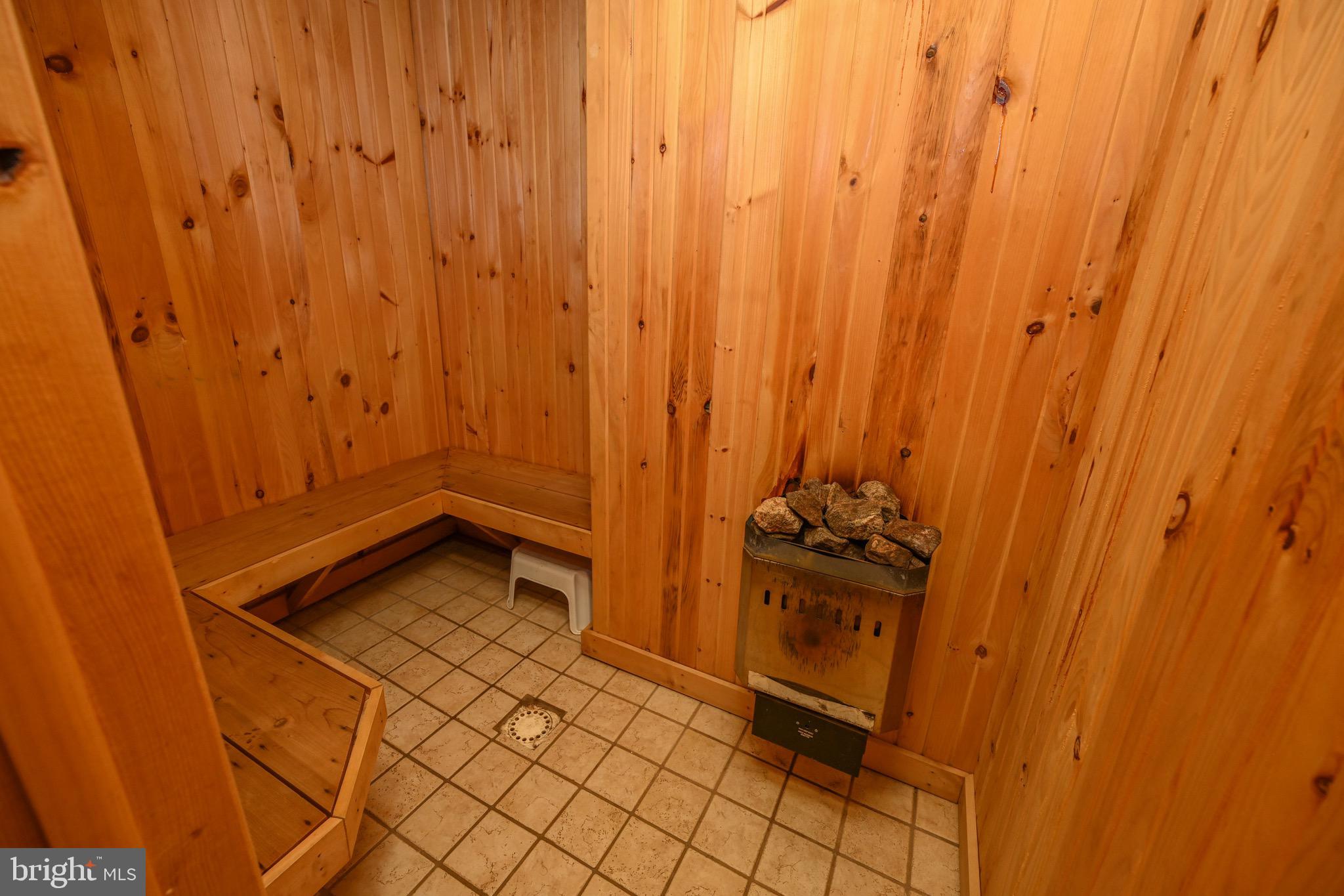 MC HENRY - Residential