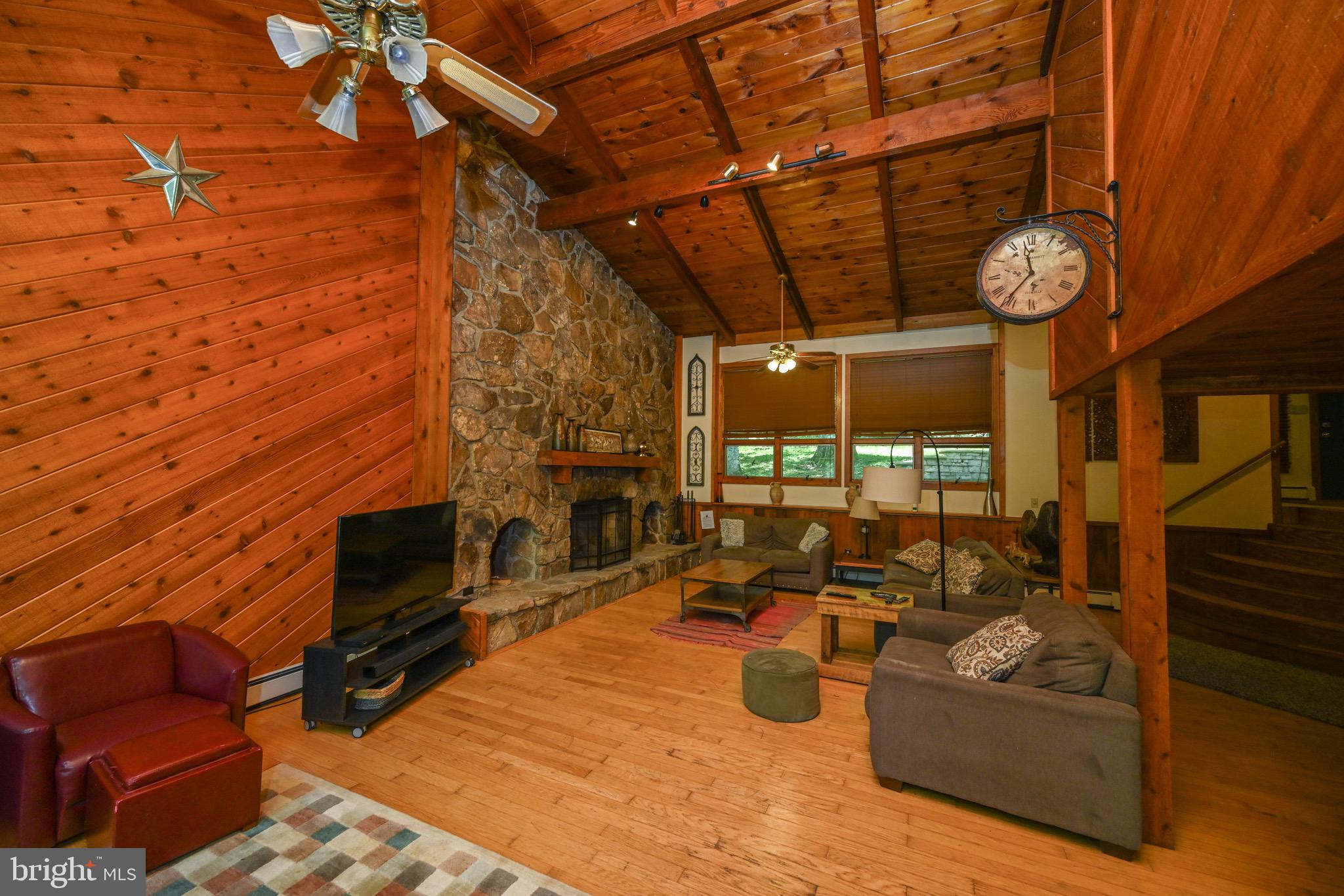 MC HENRY - Residential