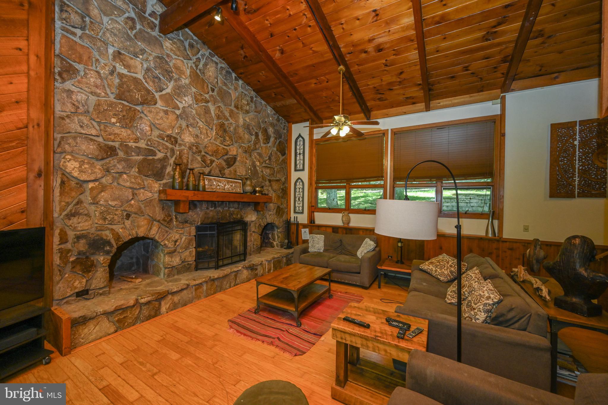 MC HENRY - Residential