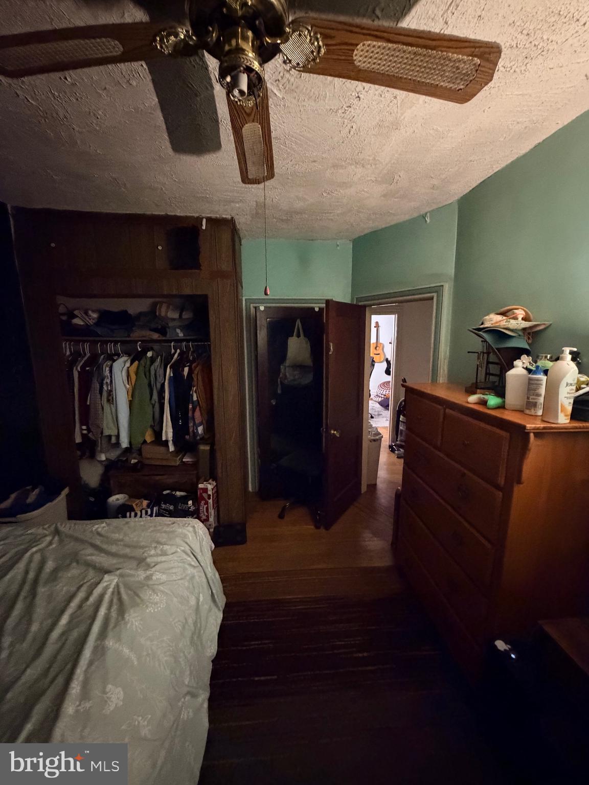 PHILADELPHIA (WEST) - Residential