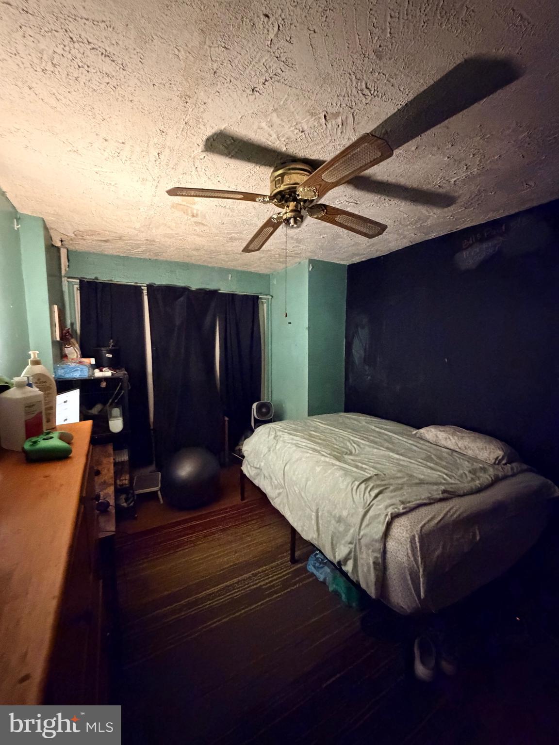 PHILADELPHIA (WEST) - Residential