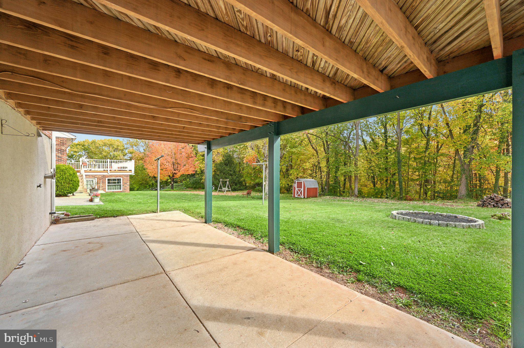 CAMELOT - Residential