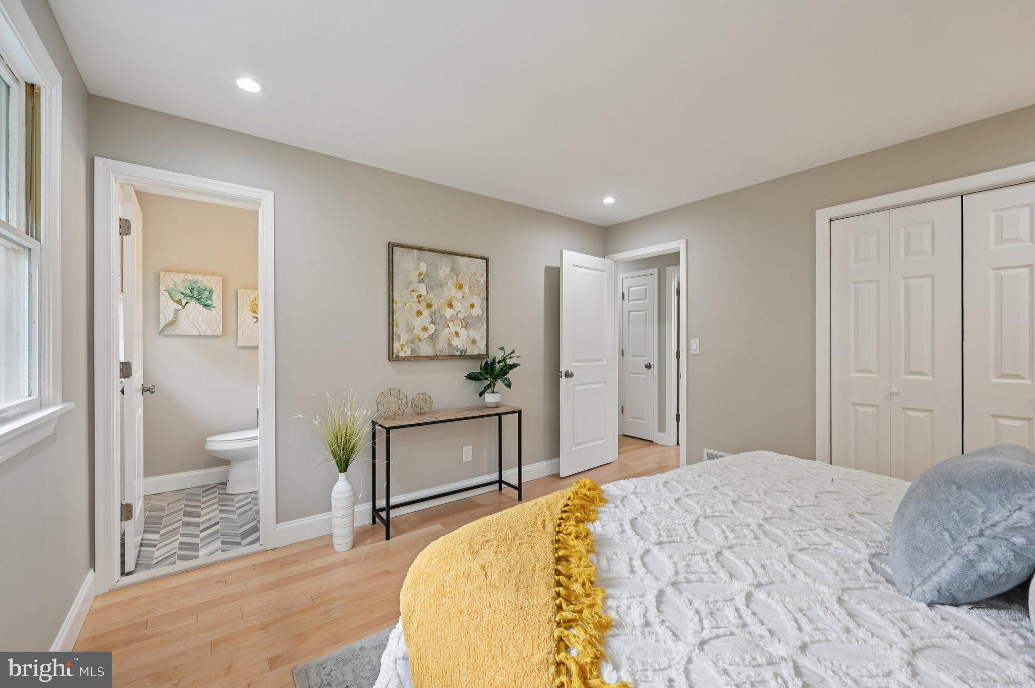 CAMELOT - Residential