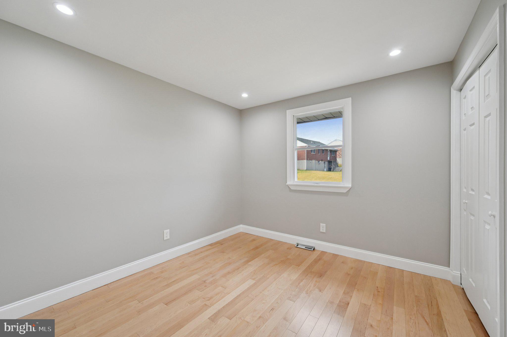 CAMELOT - Residential