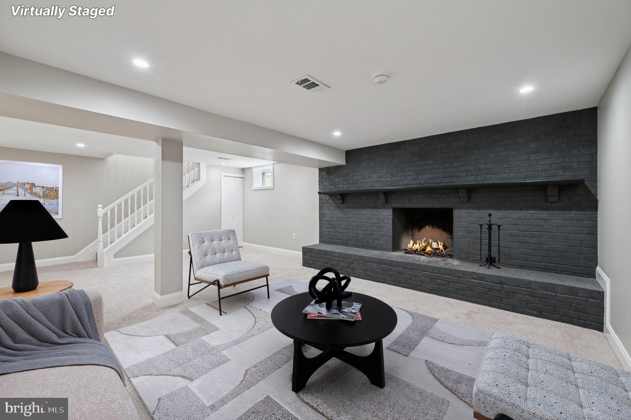 CAMELOT - Residential