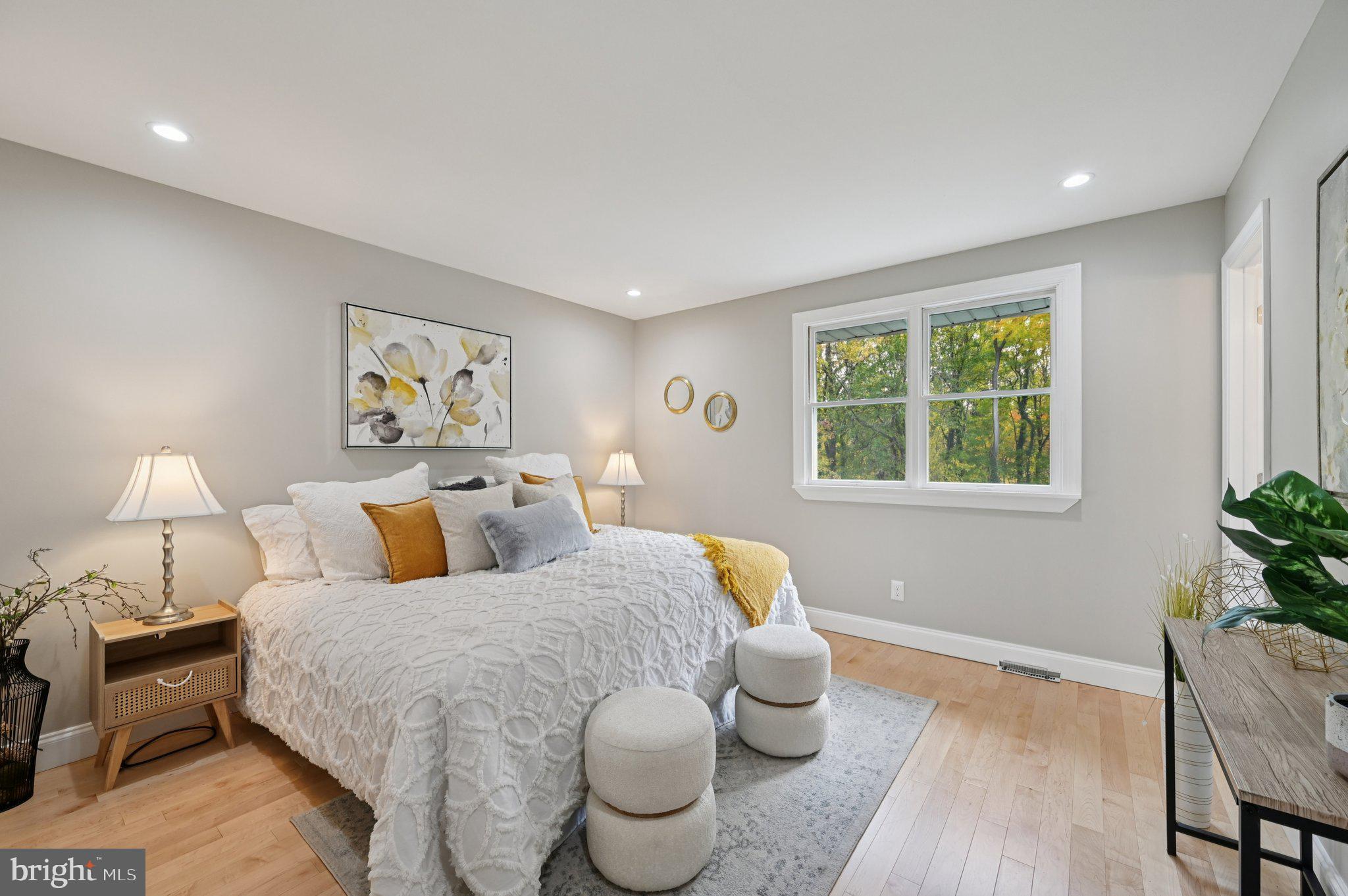 CAMELOT - Residential