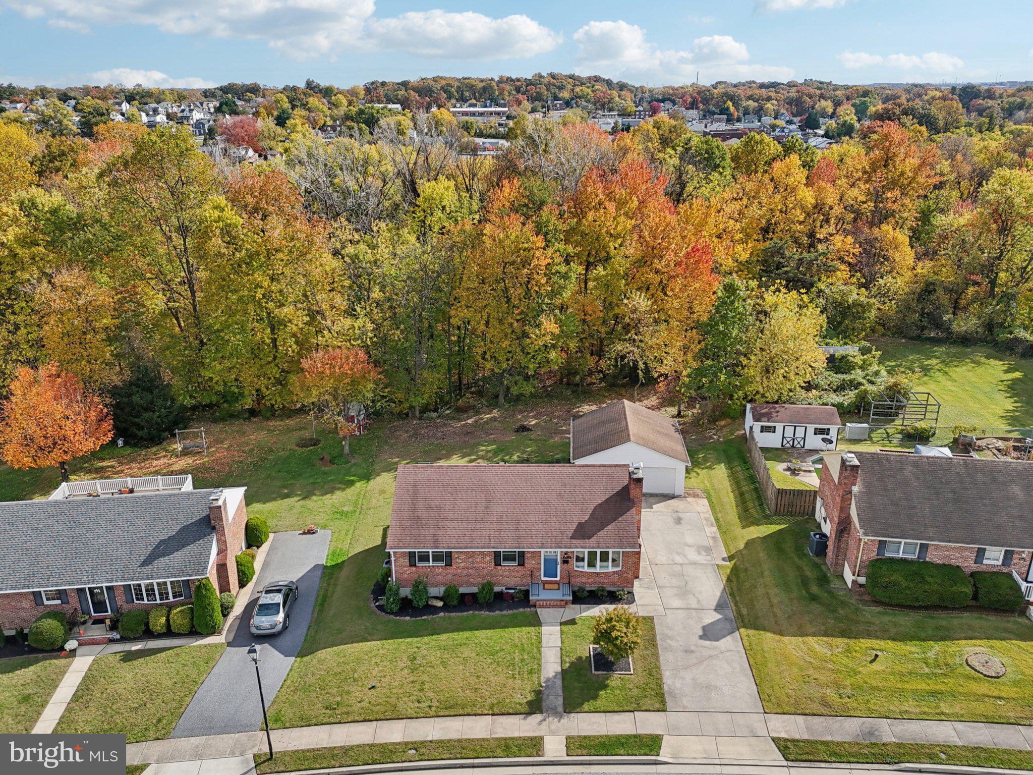 CAMELOT - Residential