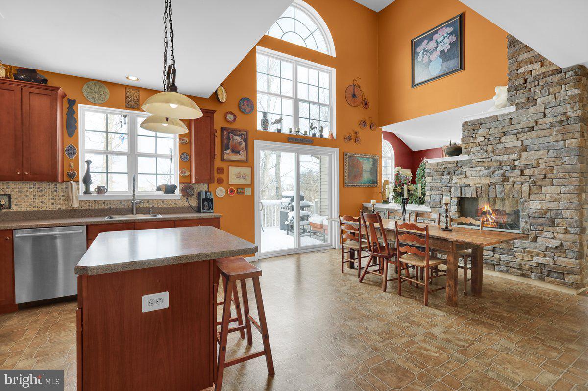 BELLA VISTA - Residential