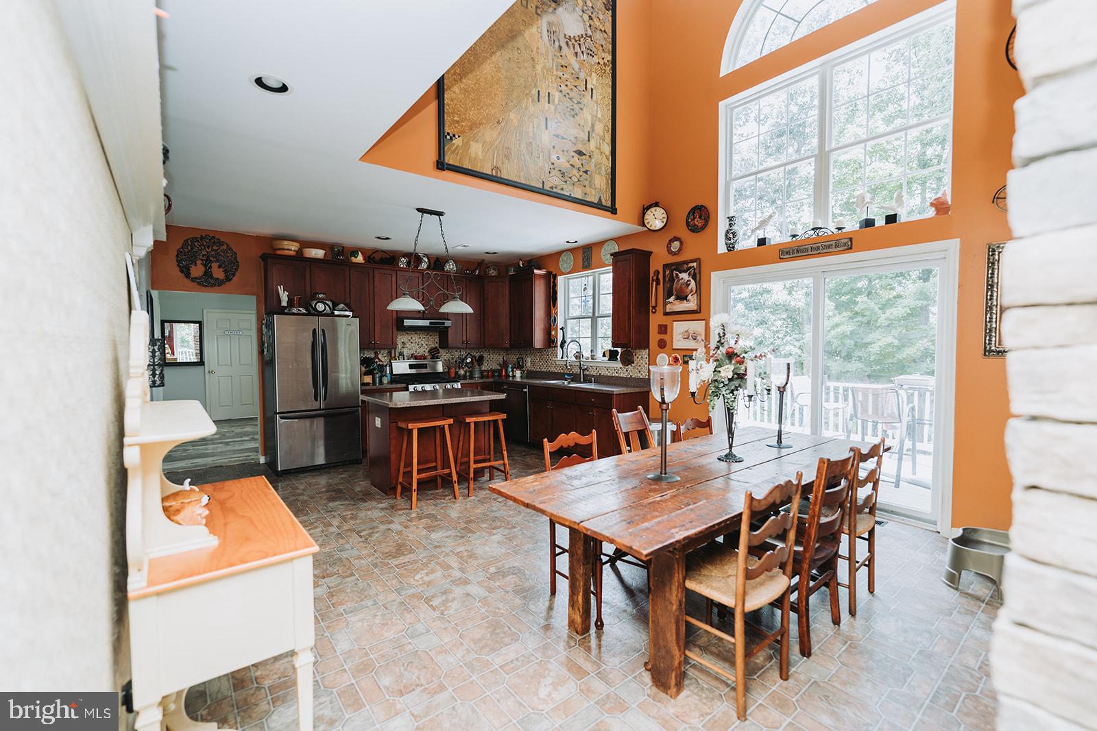 BELLA VISTA - Residential