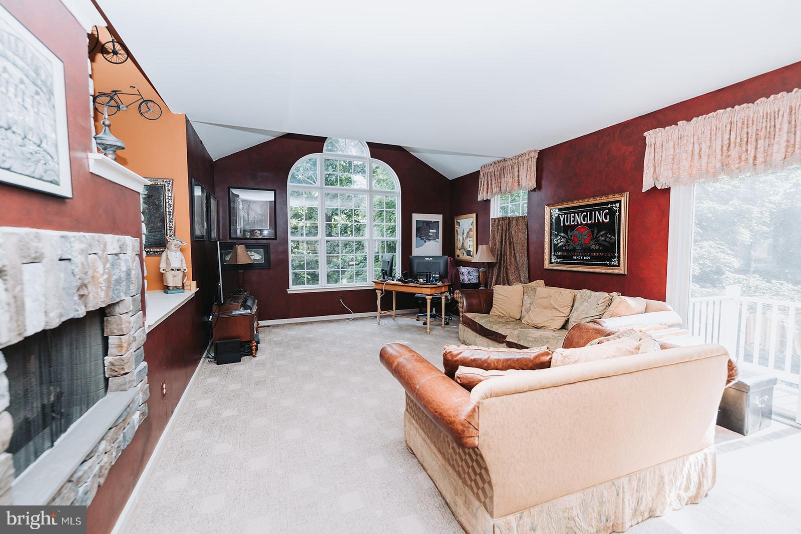 BELLA VISTA - Residential