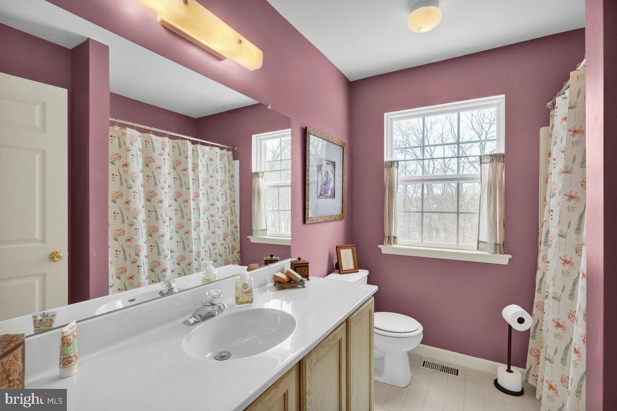 BELLA VISTA - Residential