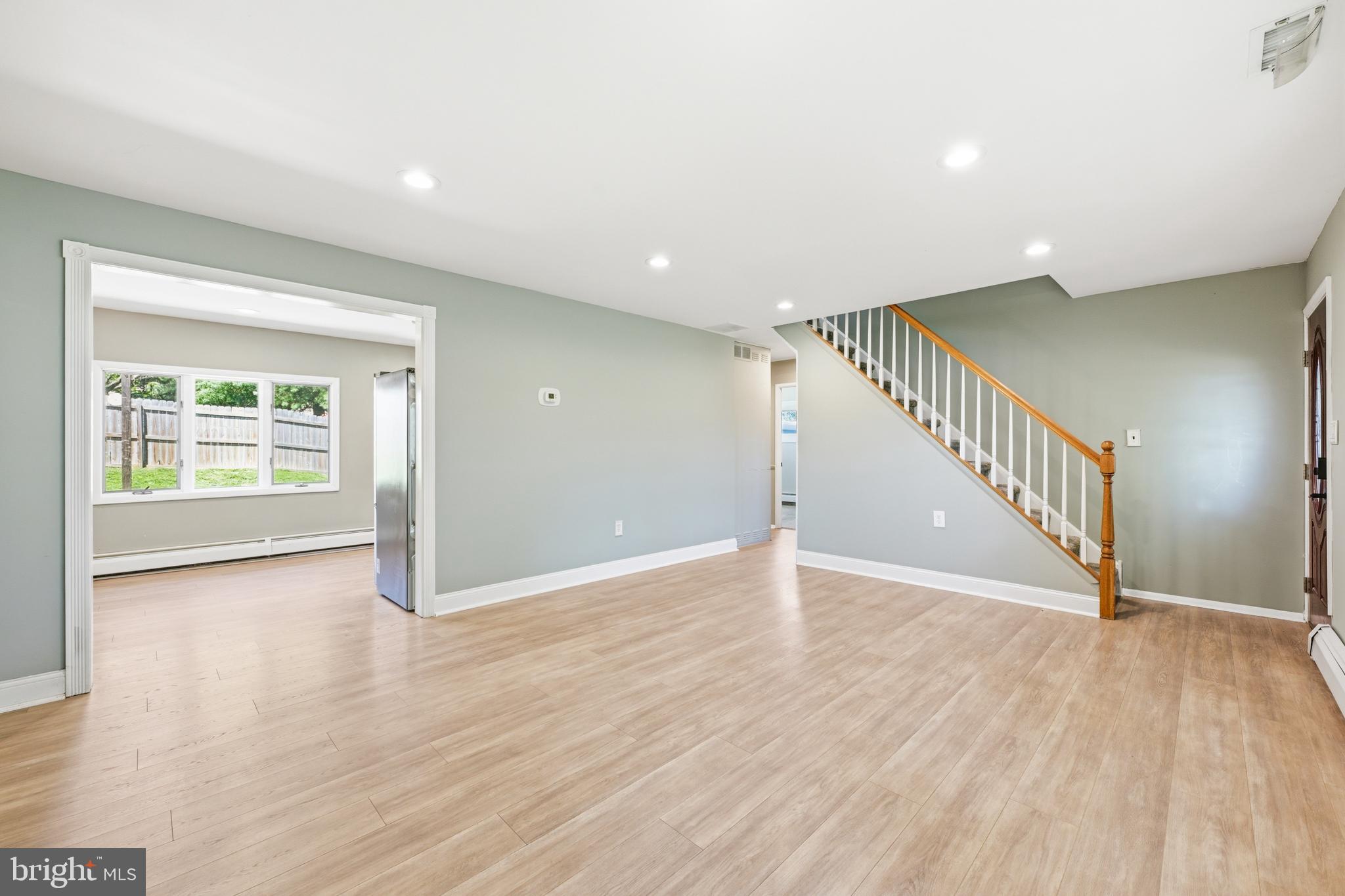 17 CLOISTER ROAD