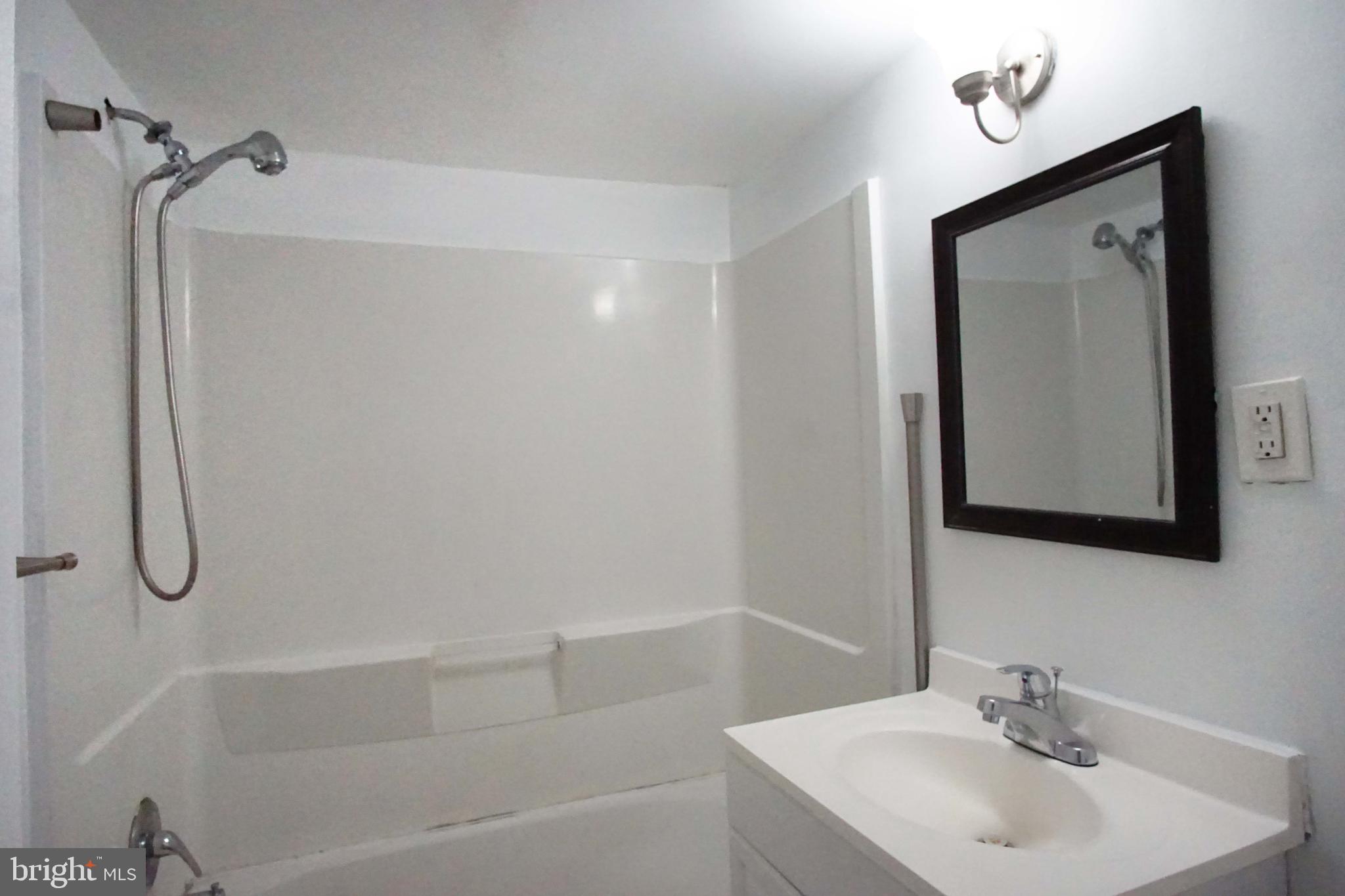 MARYLAND FARMS - Residential Lease