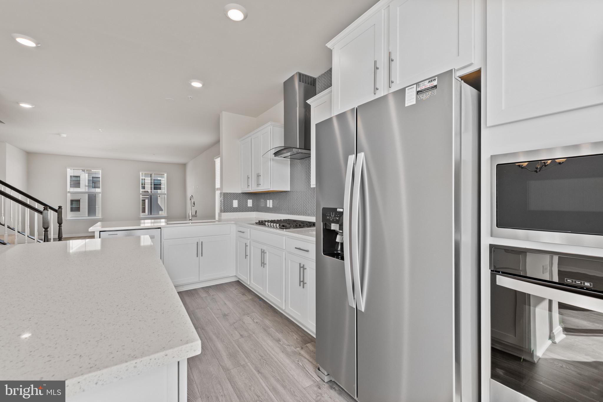 INNOVATION TOWN CENTER - Residential