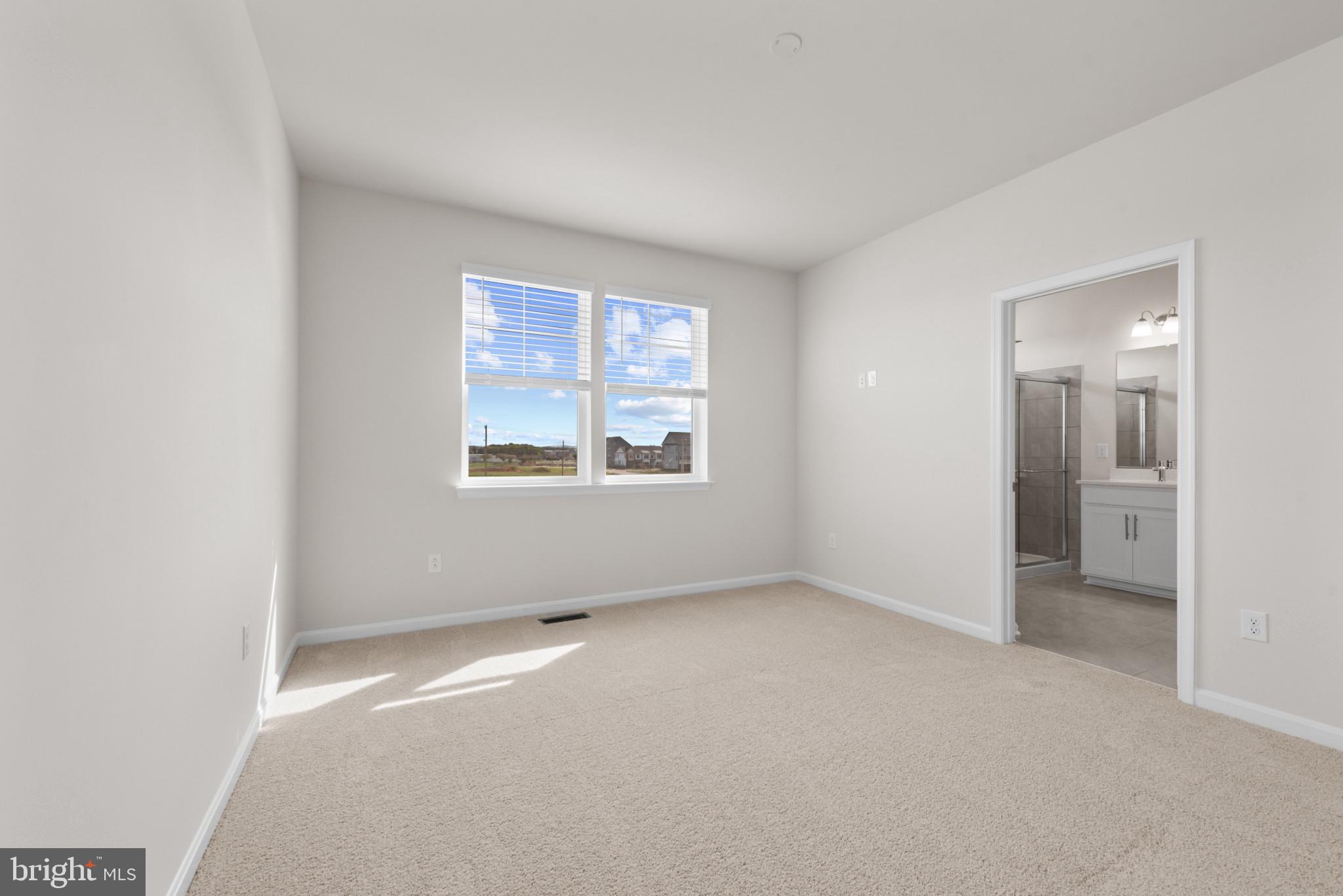 INNOVATION TOWN CENTER - Residential