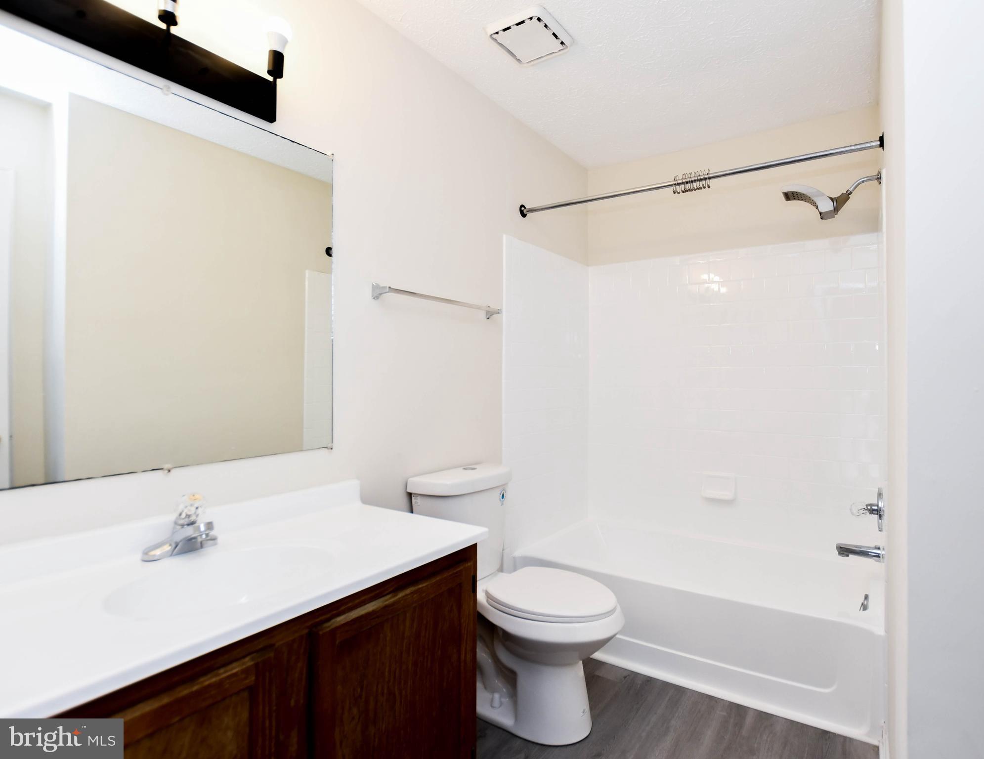 HIGHBRIDGE PLAT 16 - Residential Lease