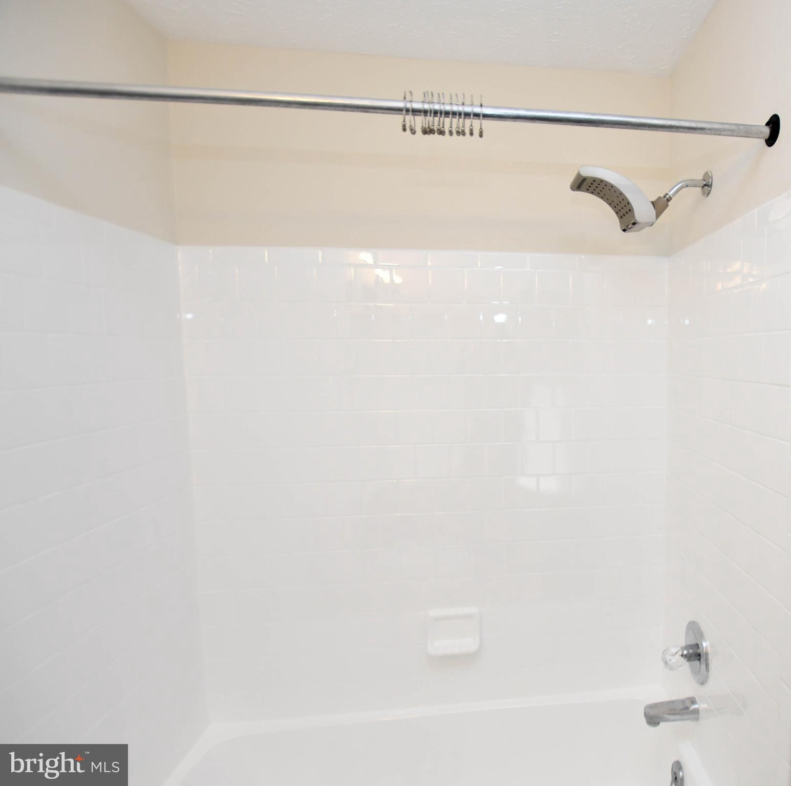 HIGHBRIDGE PLAT 16 - Residential Lease