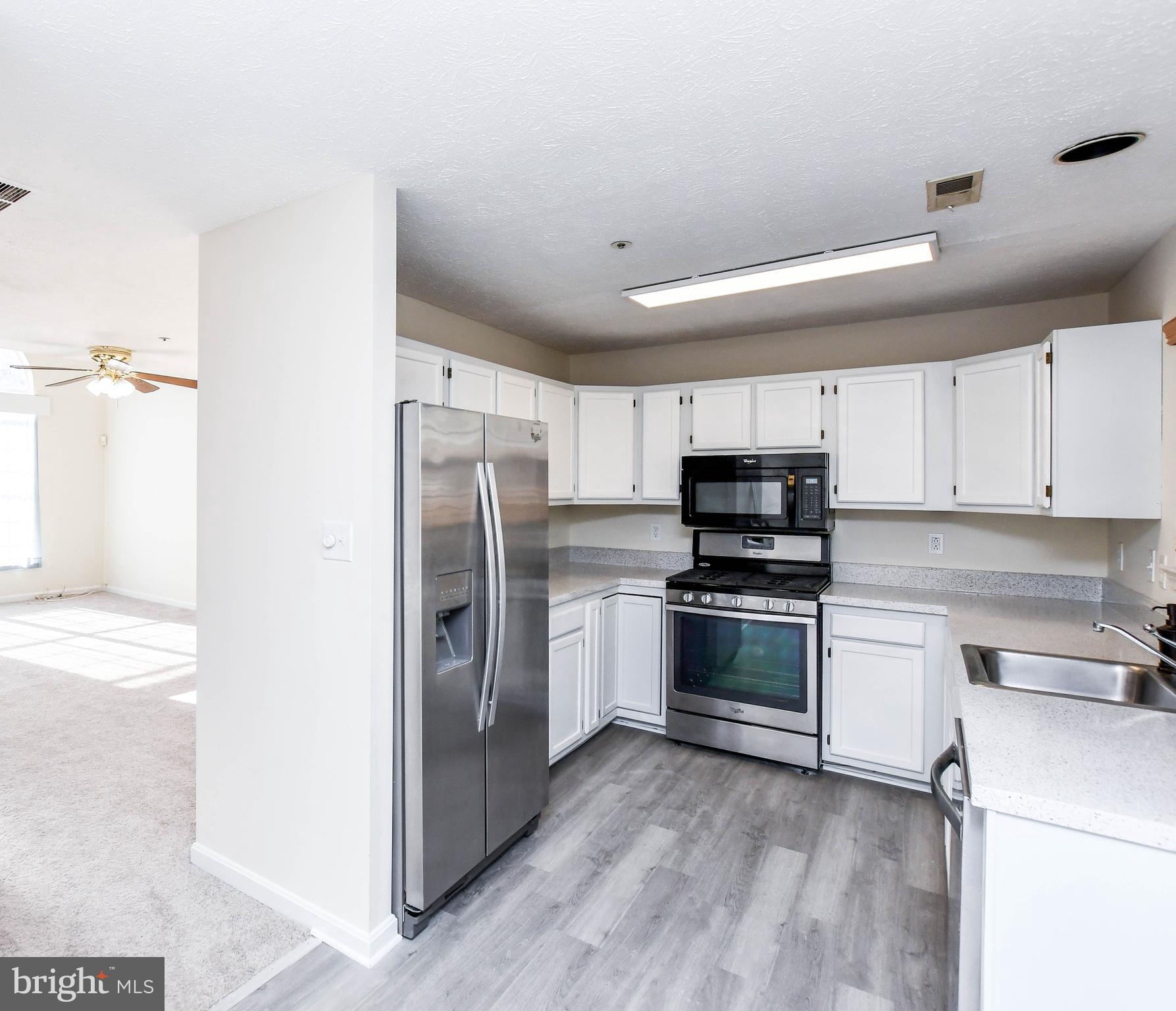 HIGHBRIDGE PLAT 16 - Residential Lease