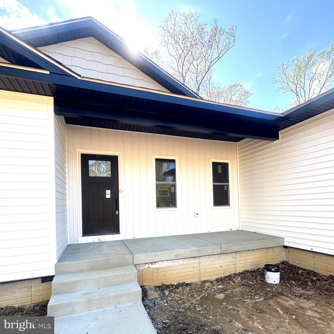 STRATFORD HARBOUR - Residential