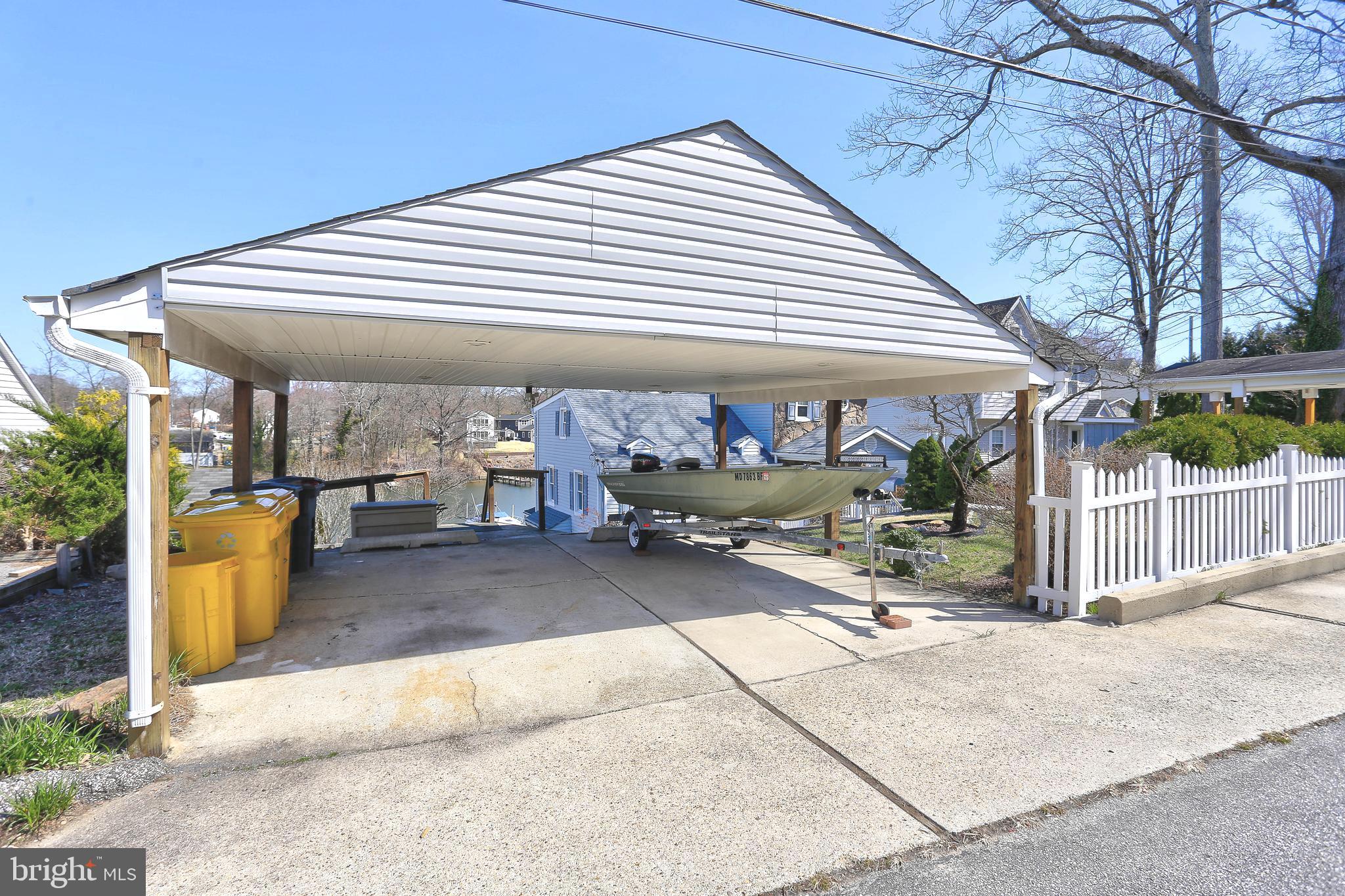 LAUREL ACRES - Residential