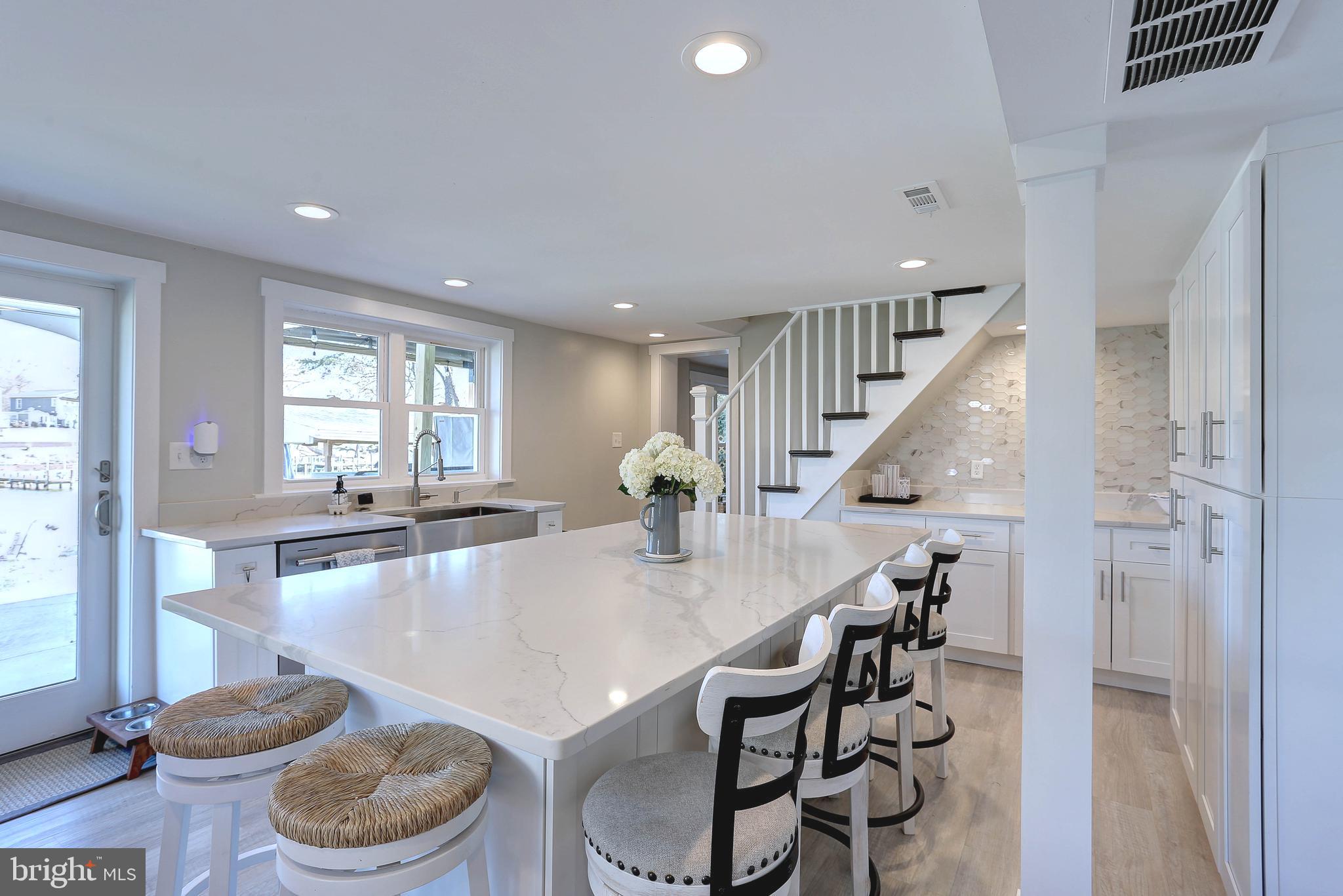 630 LAUREL DRIVE