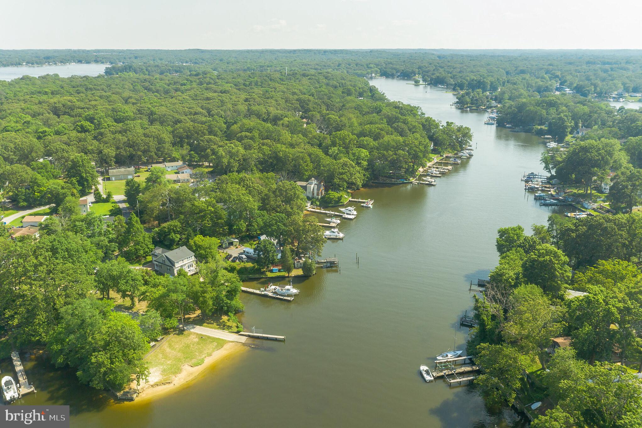 LAUREL ACRES - Residential