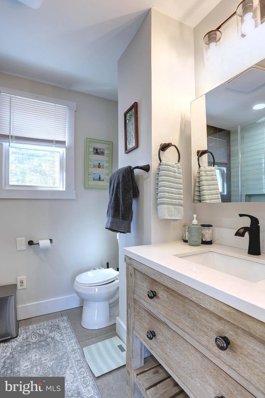 LAUREL ACRES - Residential