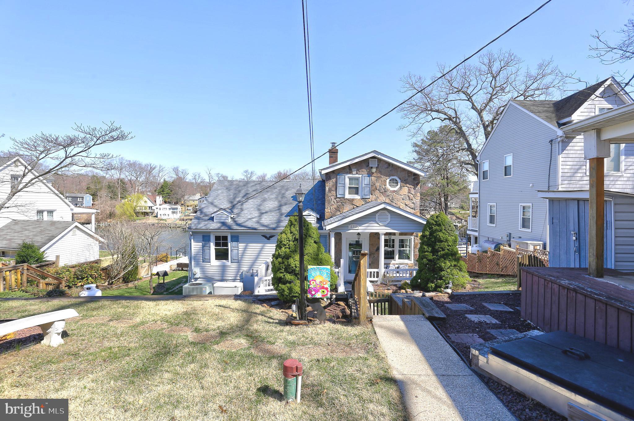 LAUREL ACRES - Residential