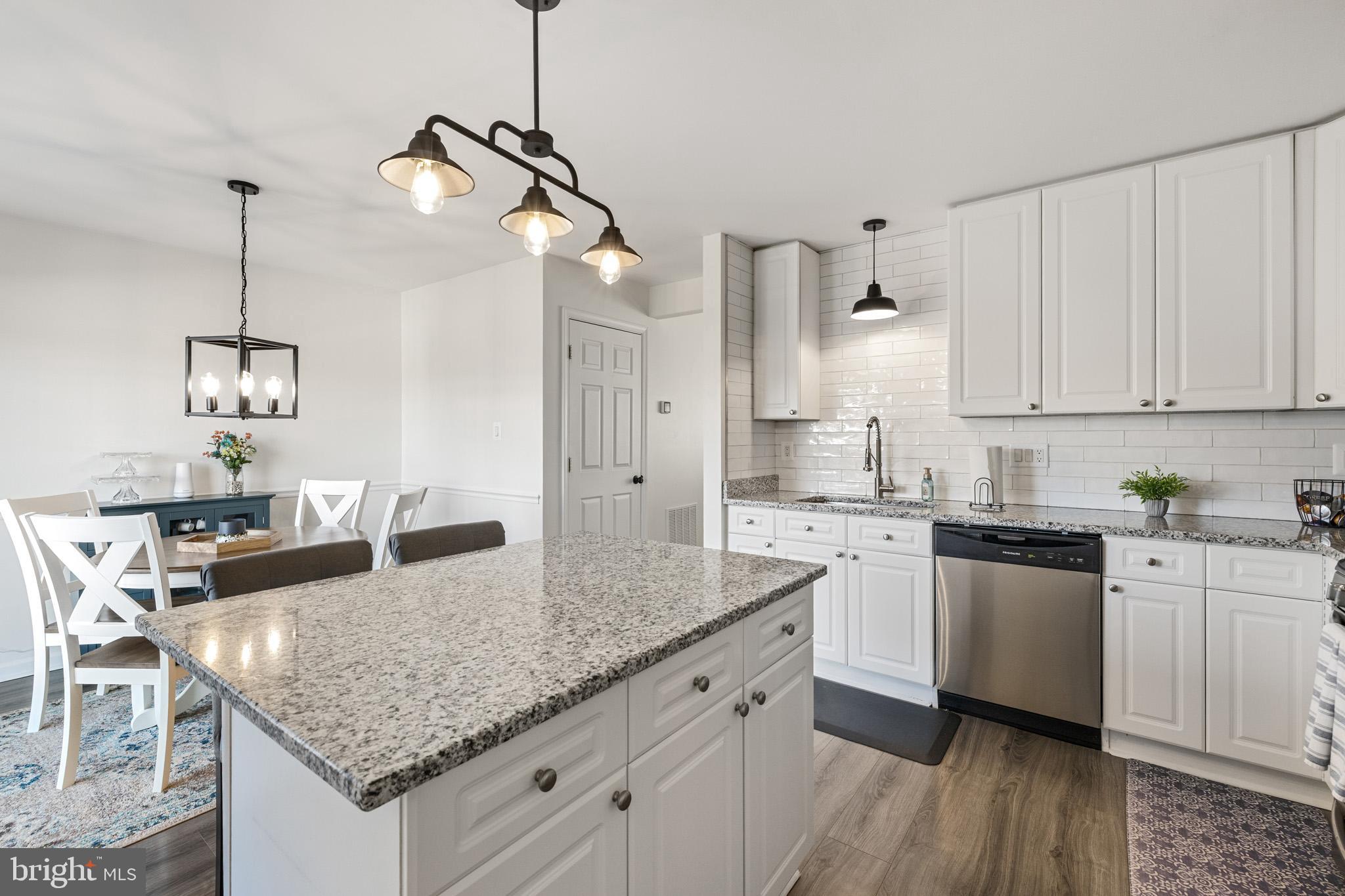 CRYSTAL HILL TOWNHOUSES - Residential