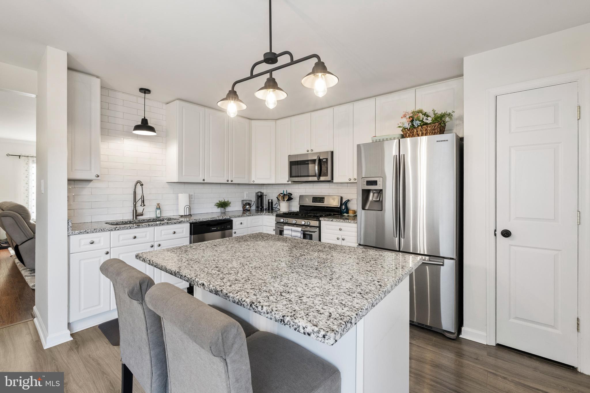 CRYSTAL HILL TOWNHOUSES - Residential