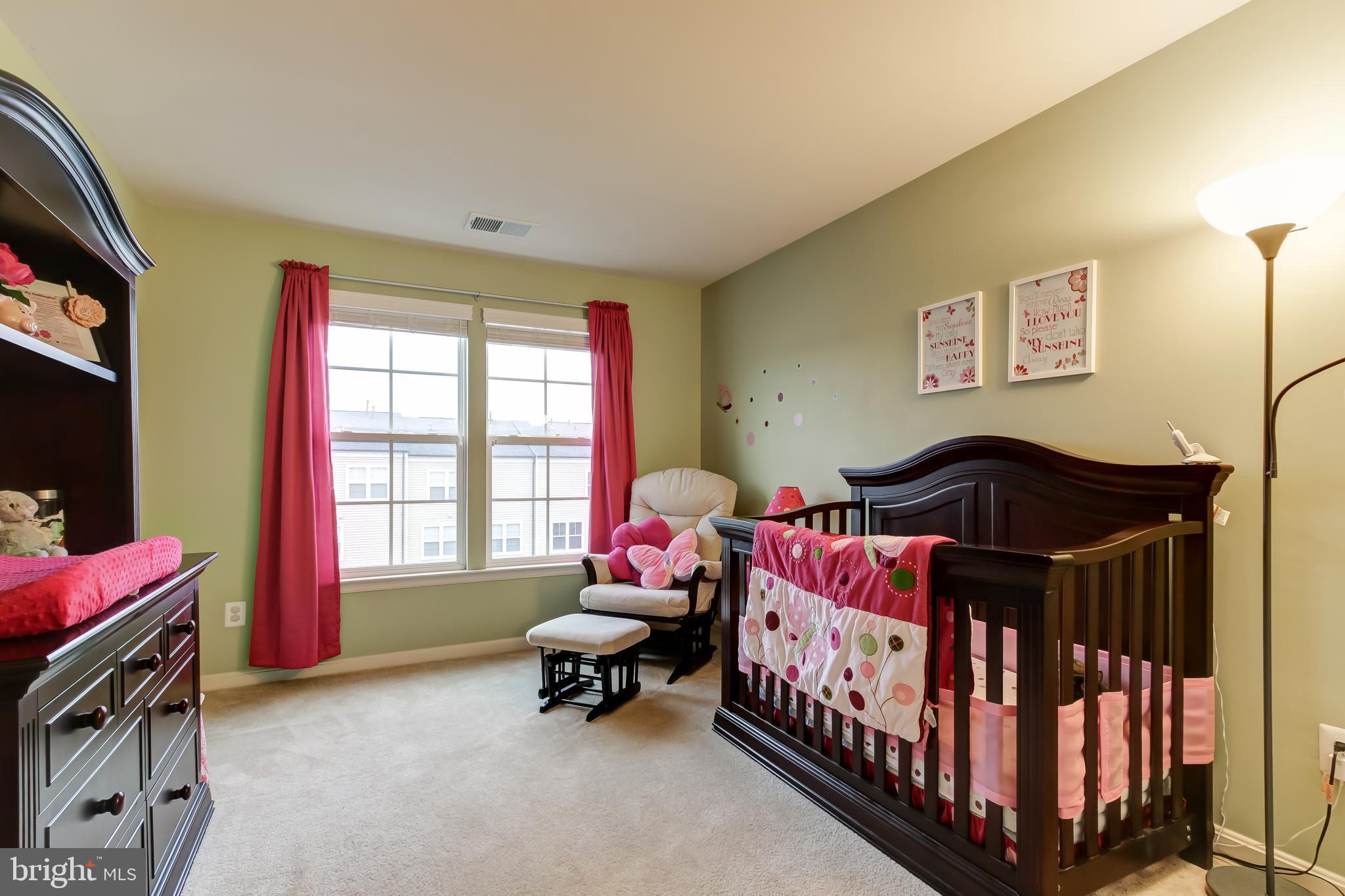 VICTORY LAKES - Residential