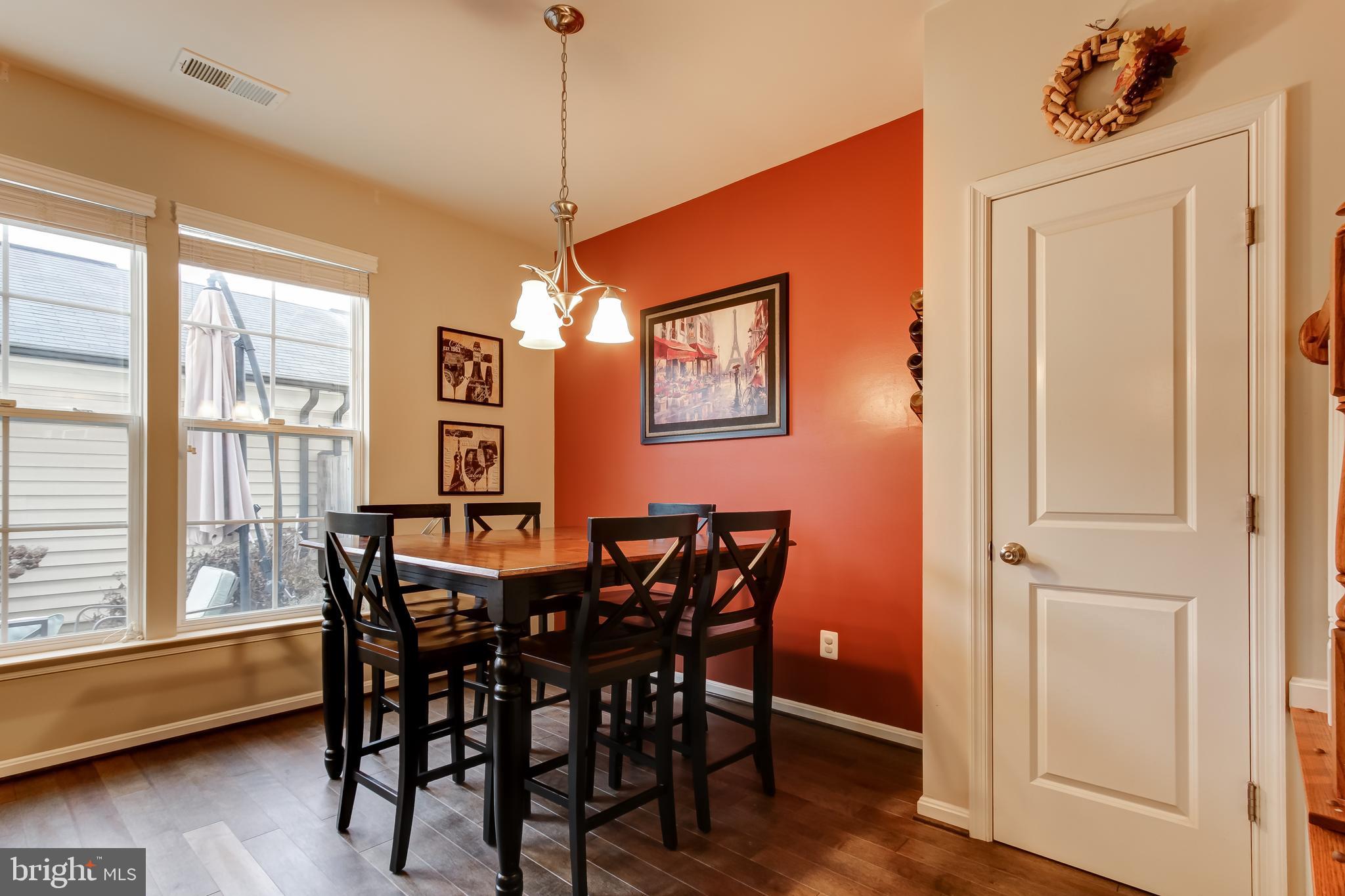 VICTORY LAKES - Residential