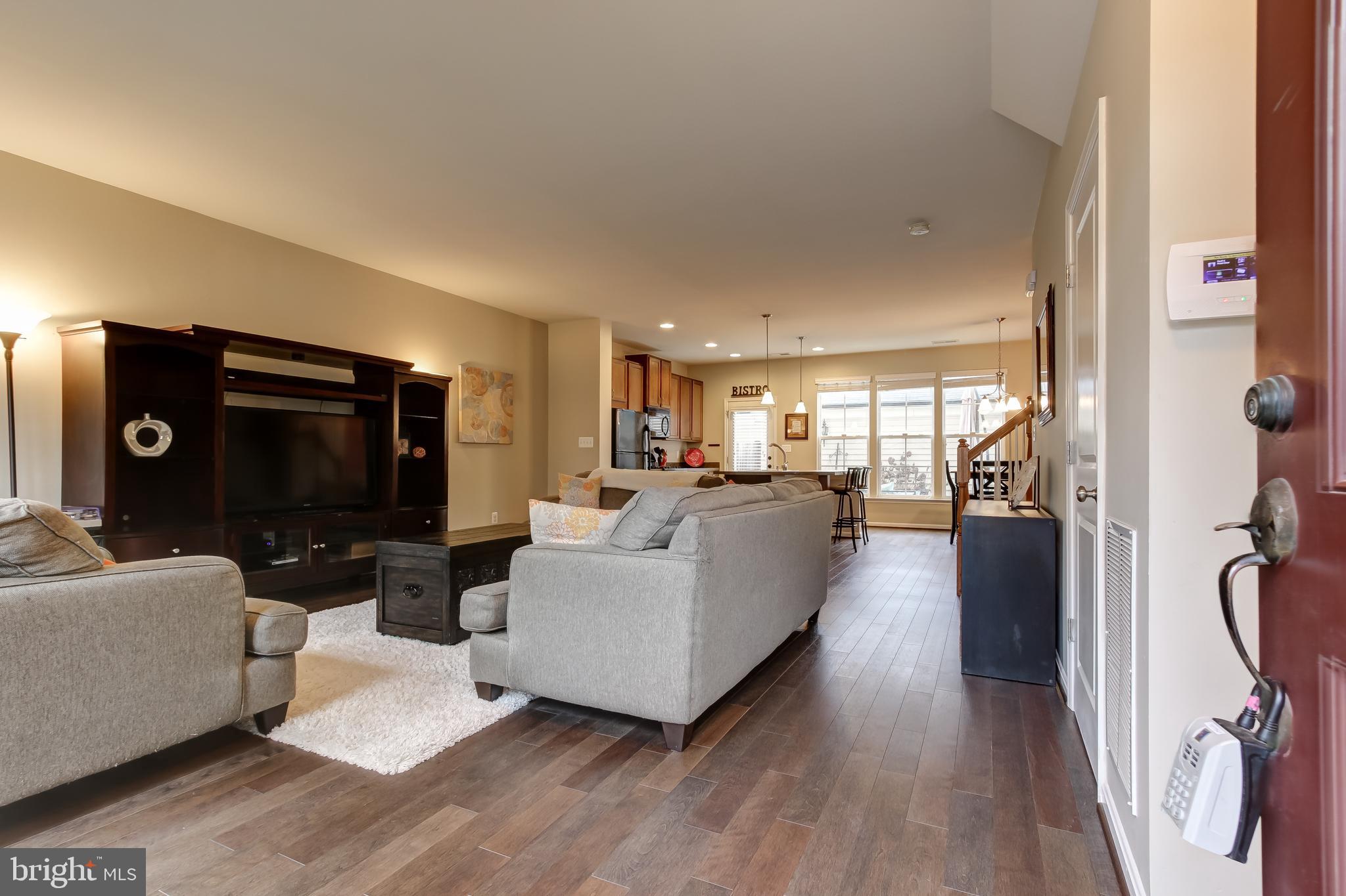 VICTORY LAKES - Residential