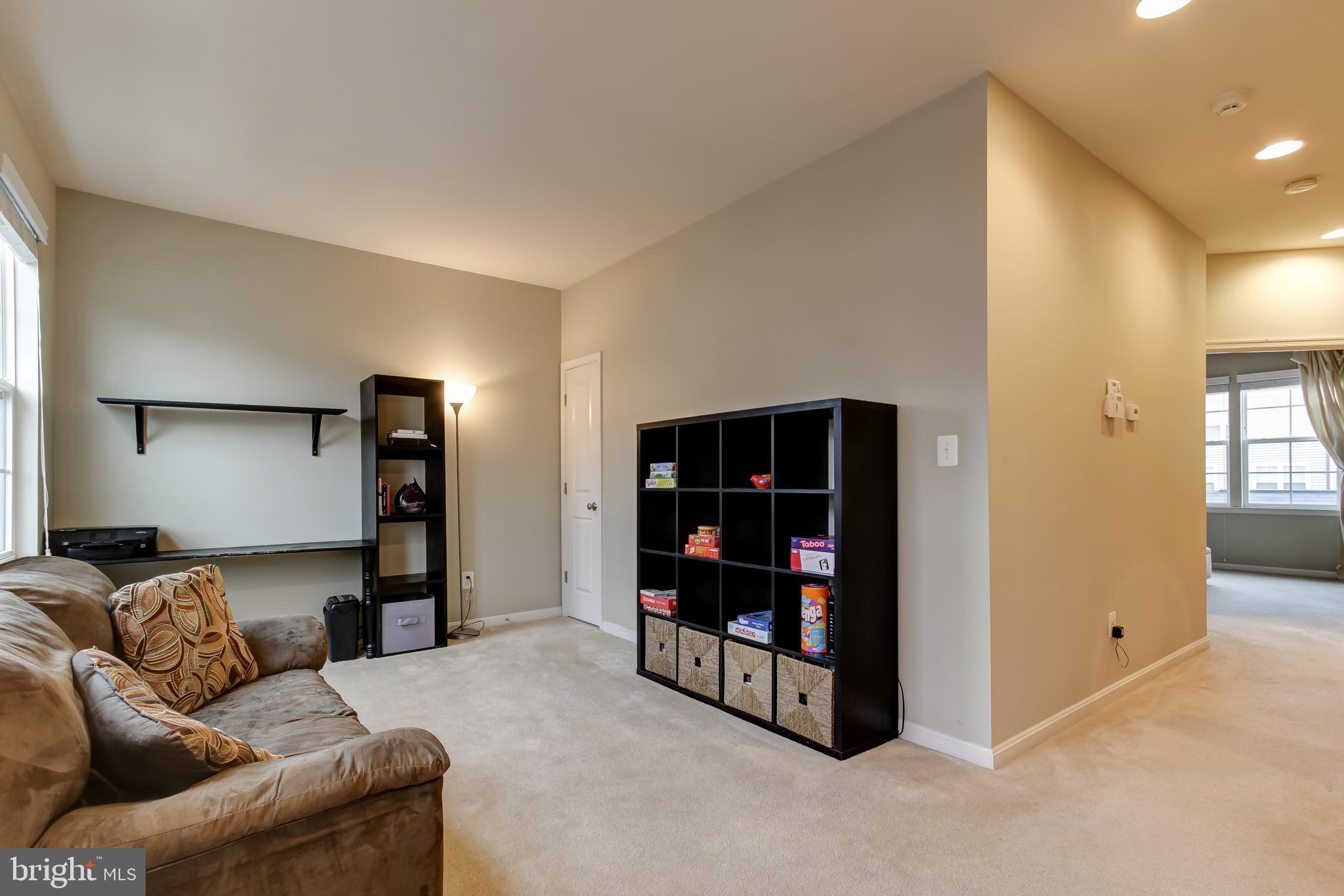 VICTORY LAKES - Residential