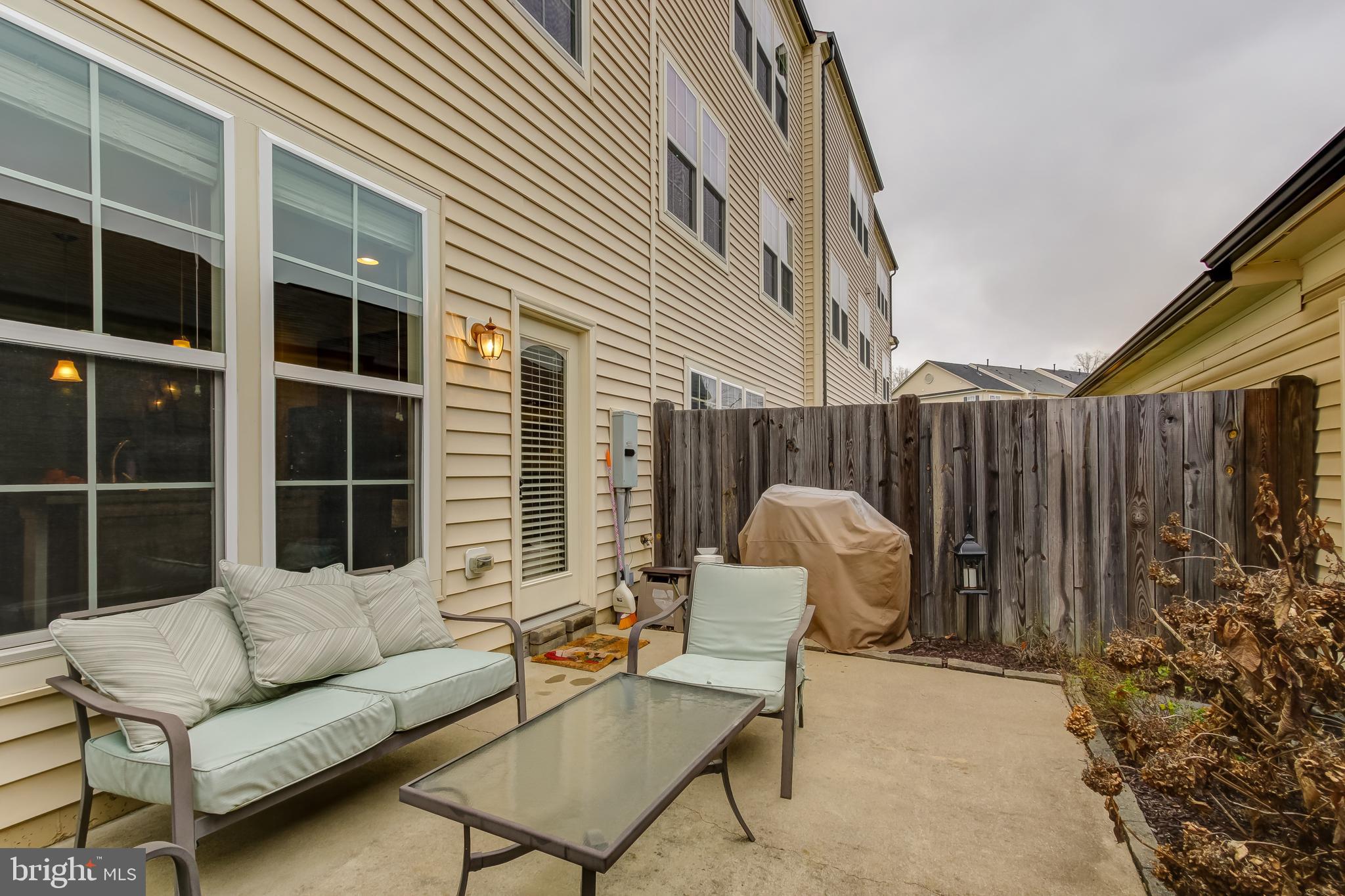 VICTORY LAKES - Residential