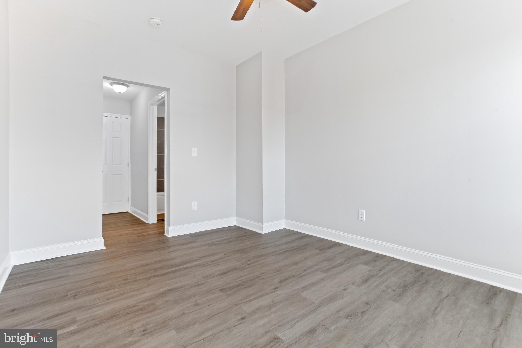 MADISON EASTEND - Residential Lease