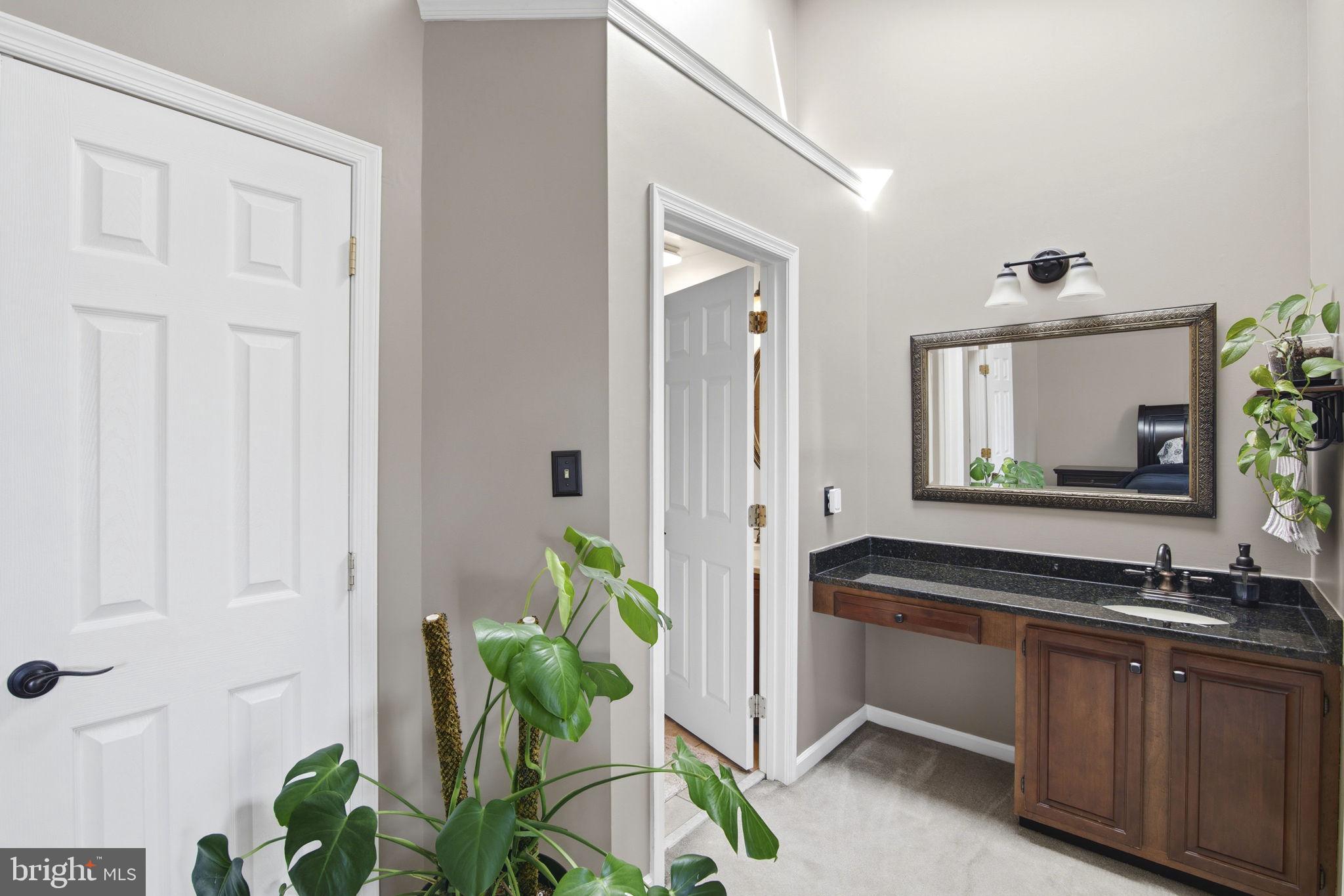 BELLE MANOR - Residential