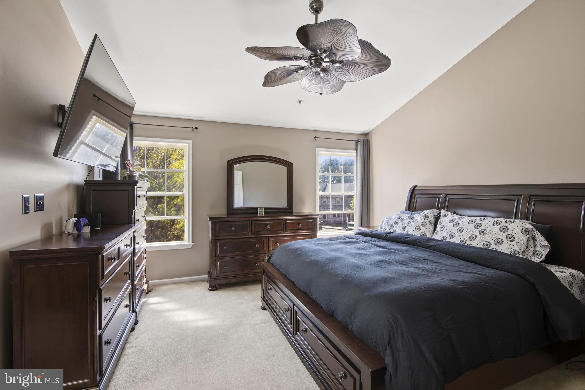 BELLE MANOR - Residential